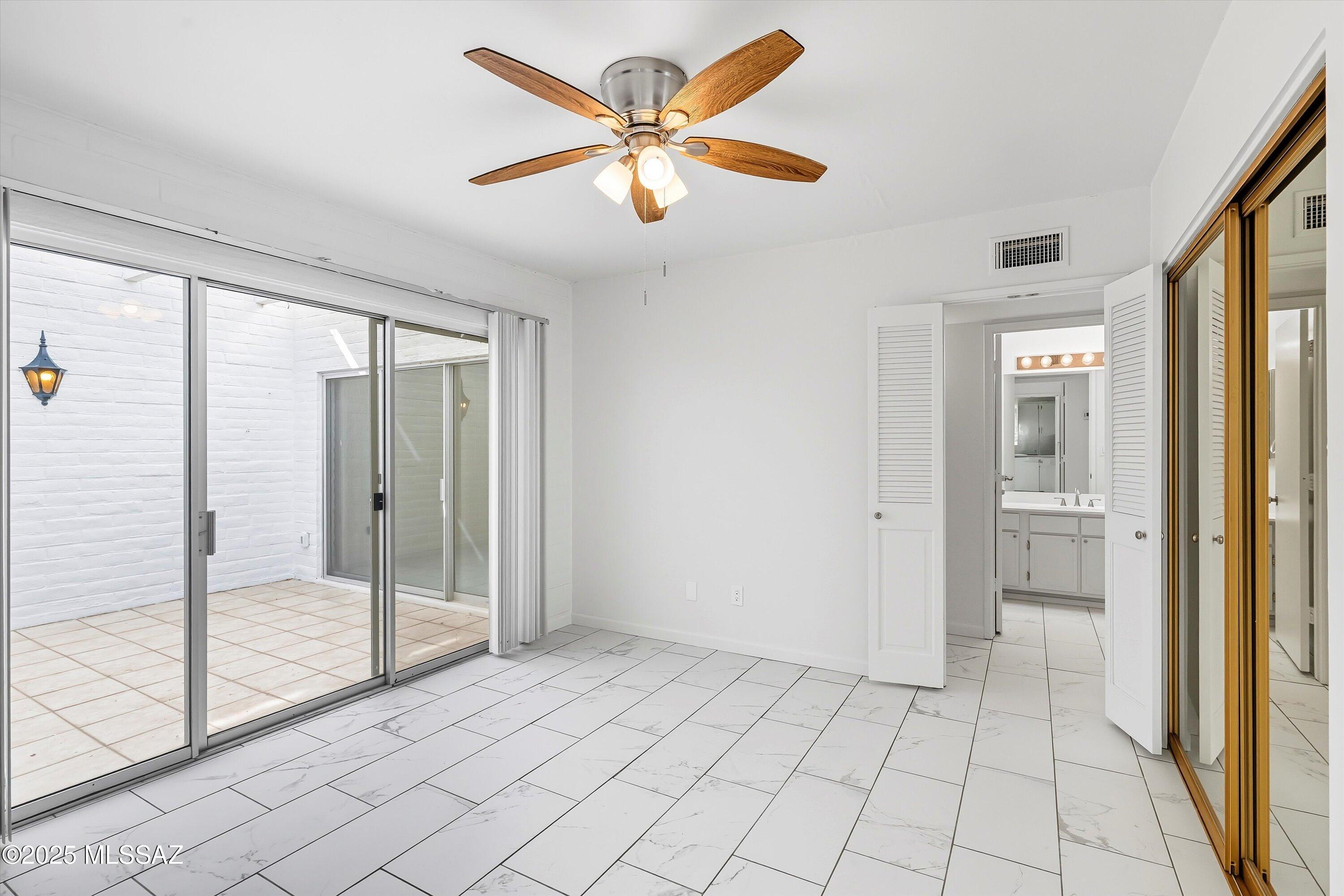 700 W Roller Coaster Road