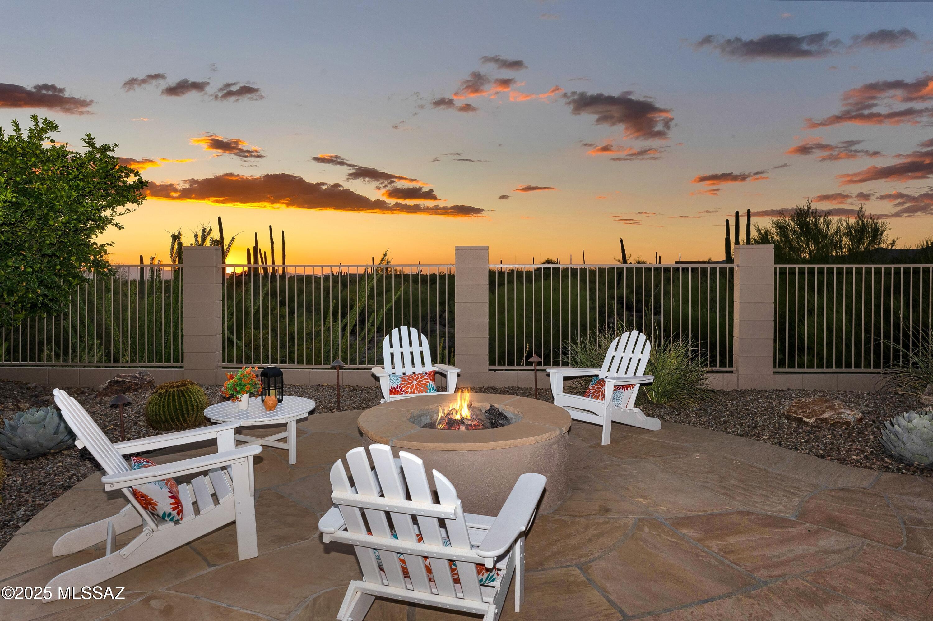 12433 N Golden Mirror Drive