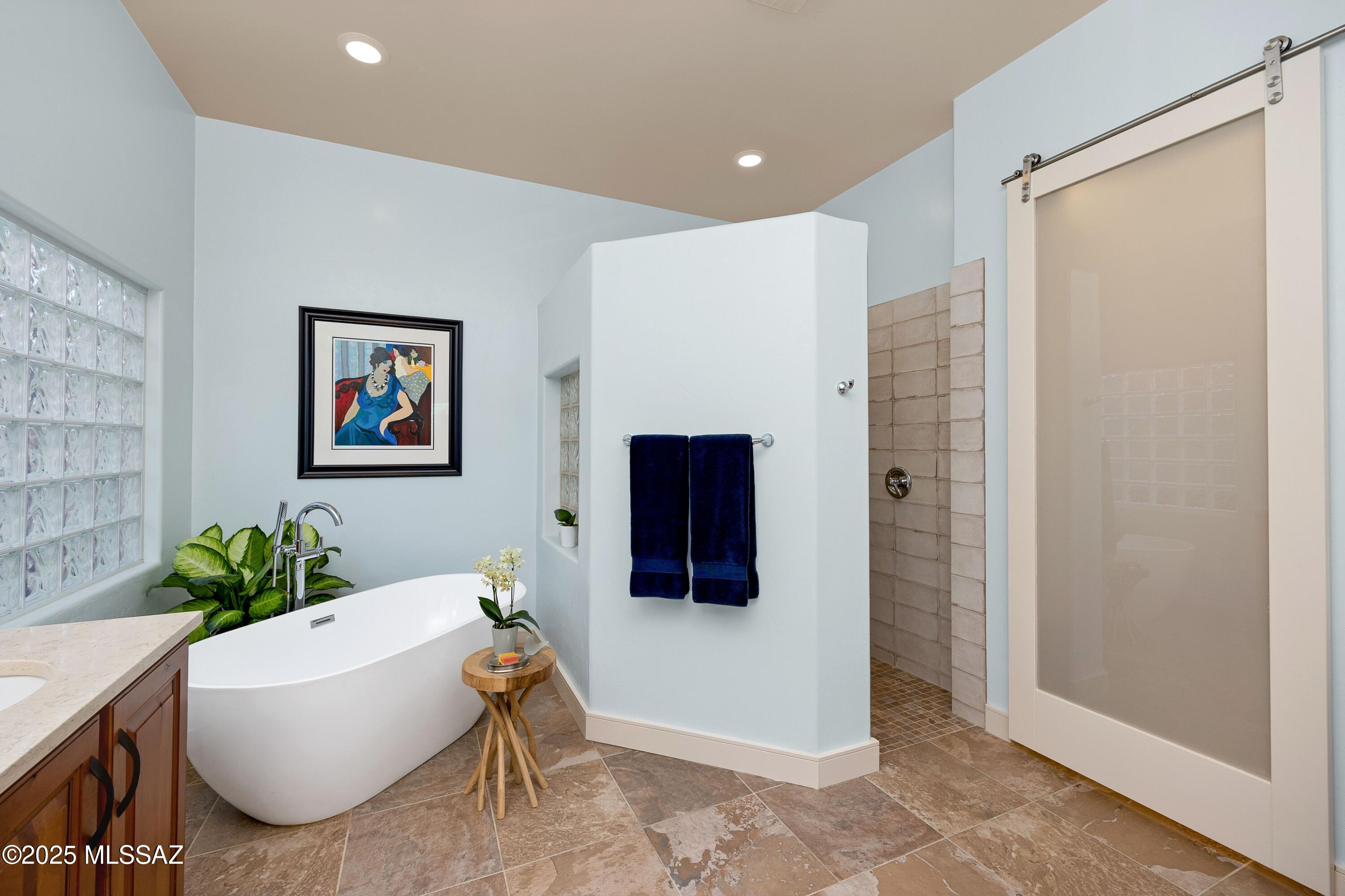 12433 N Golden Mirror Drive