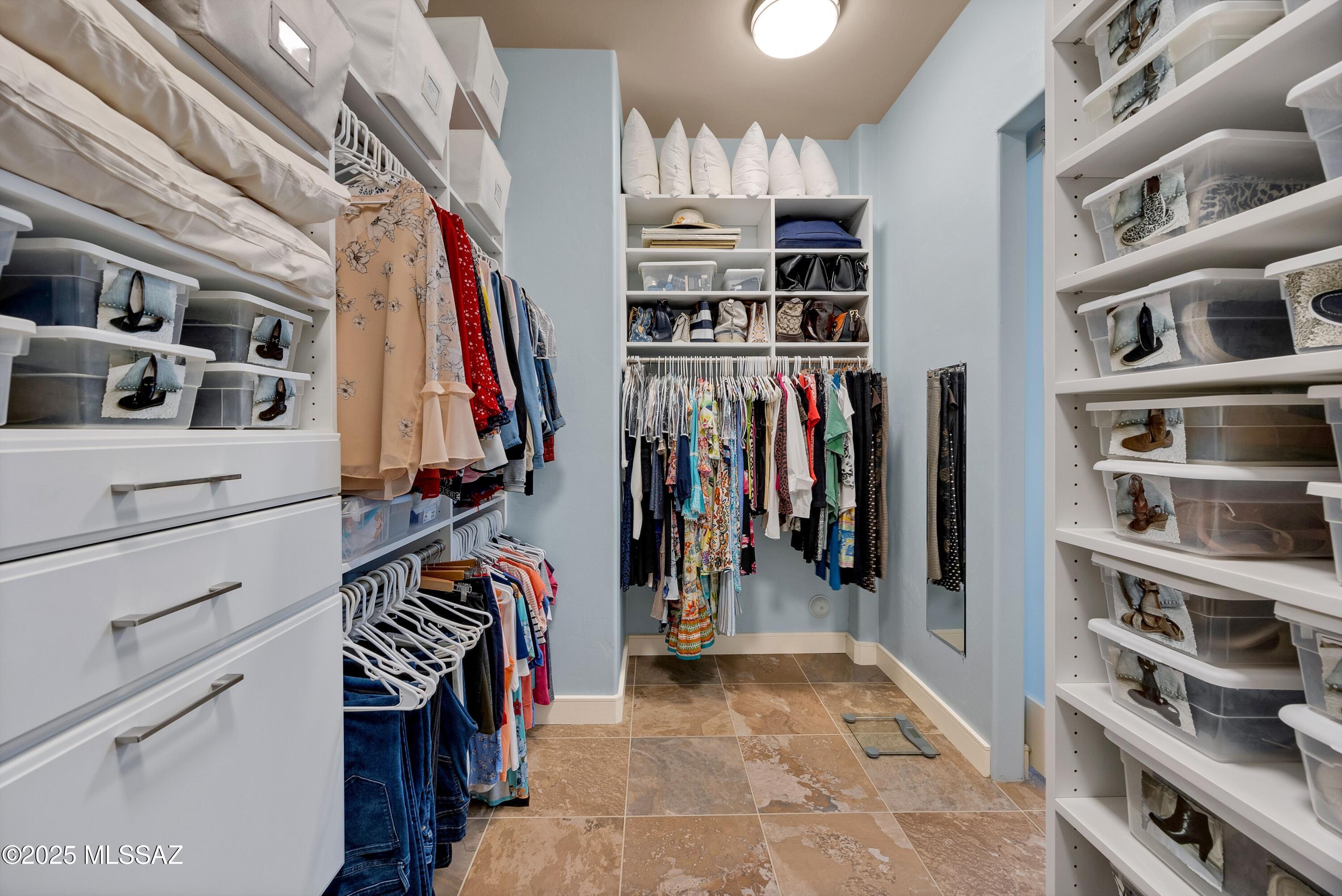 12433 N Golden Mirror Drive