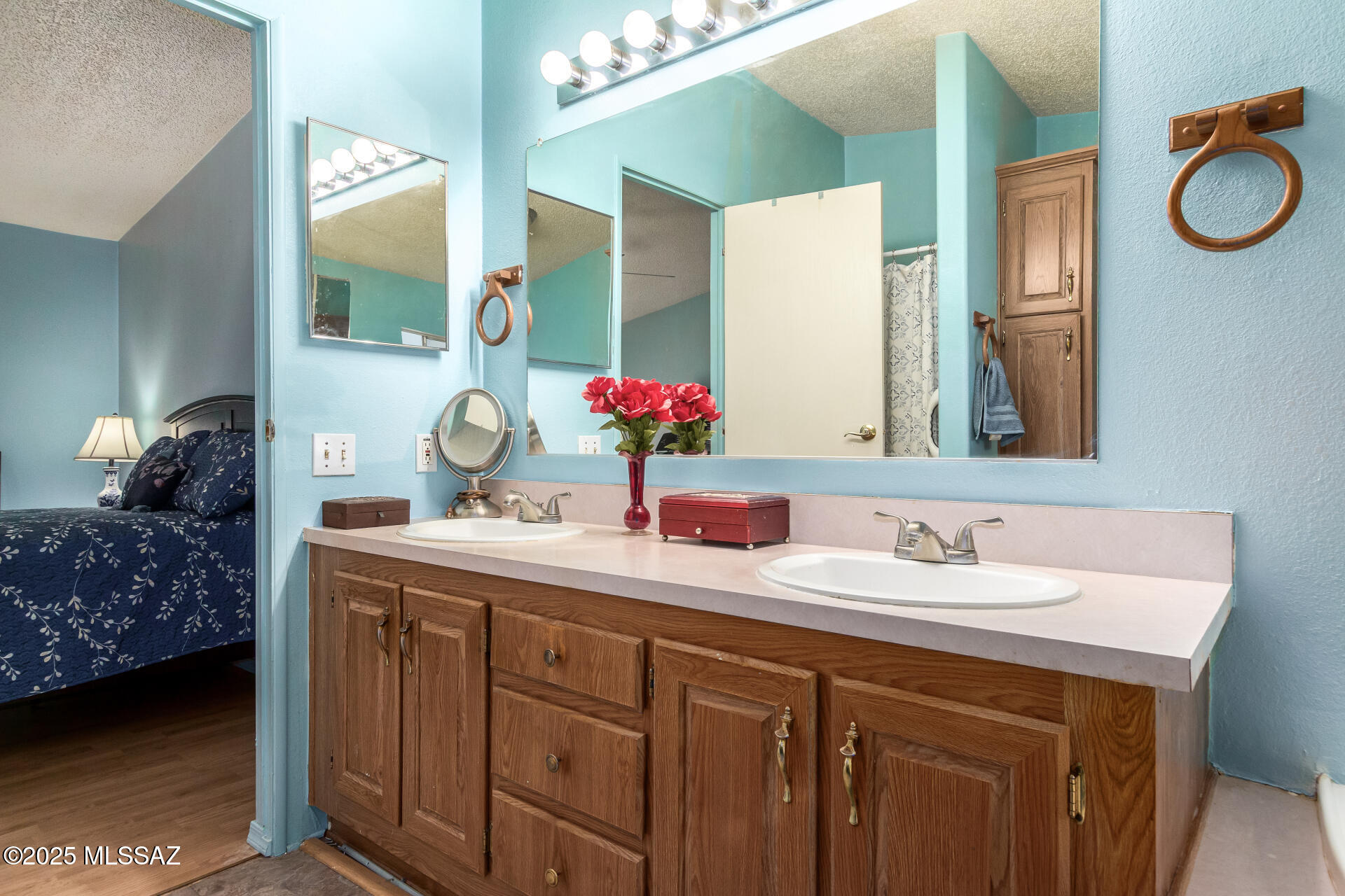 6284 S Waterton Drive