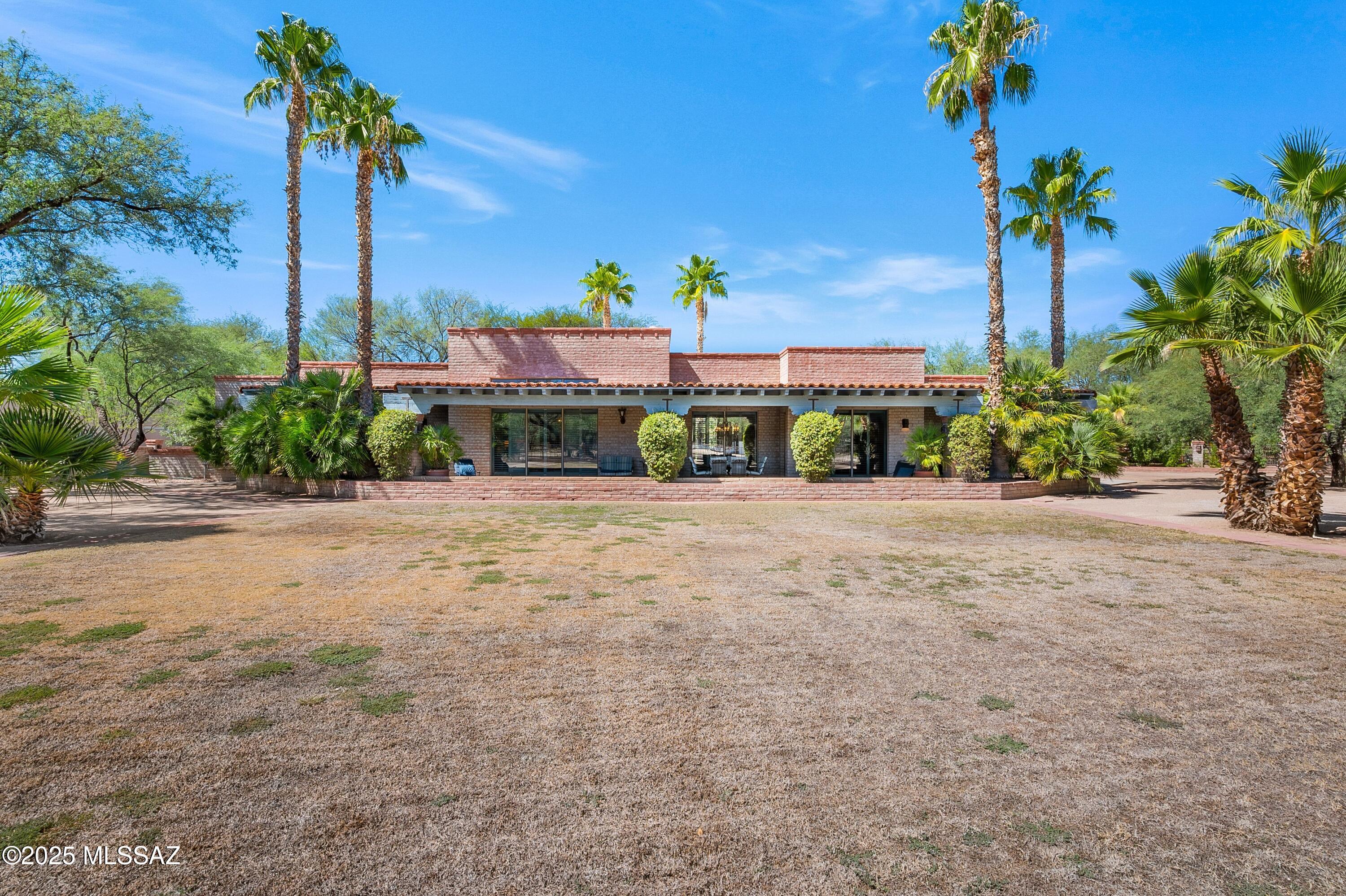 12513 E Jeffers Place