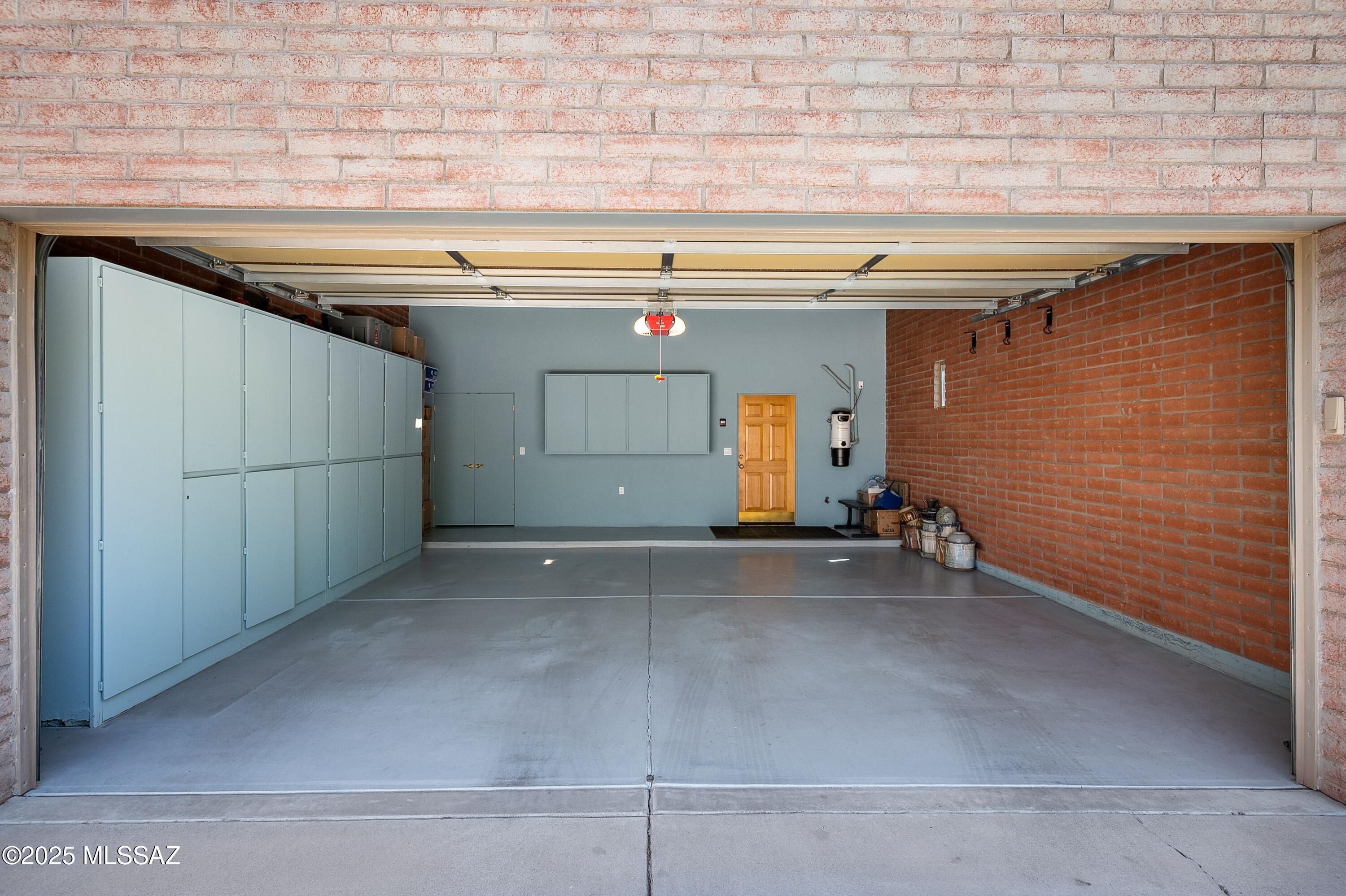 12513 E Jeffers Place