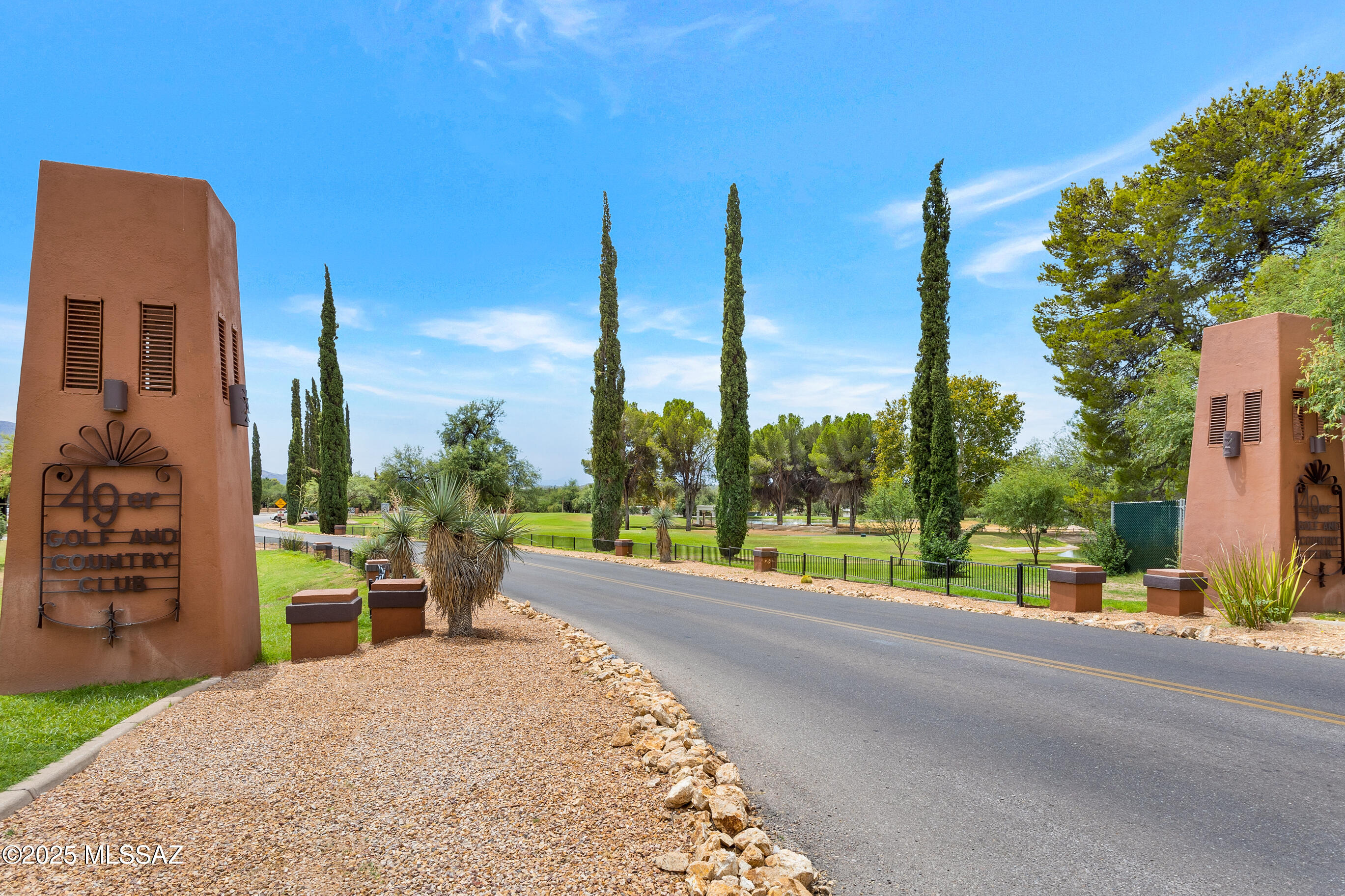 12513 E Jeffers Place