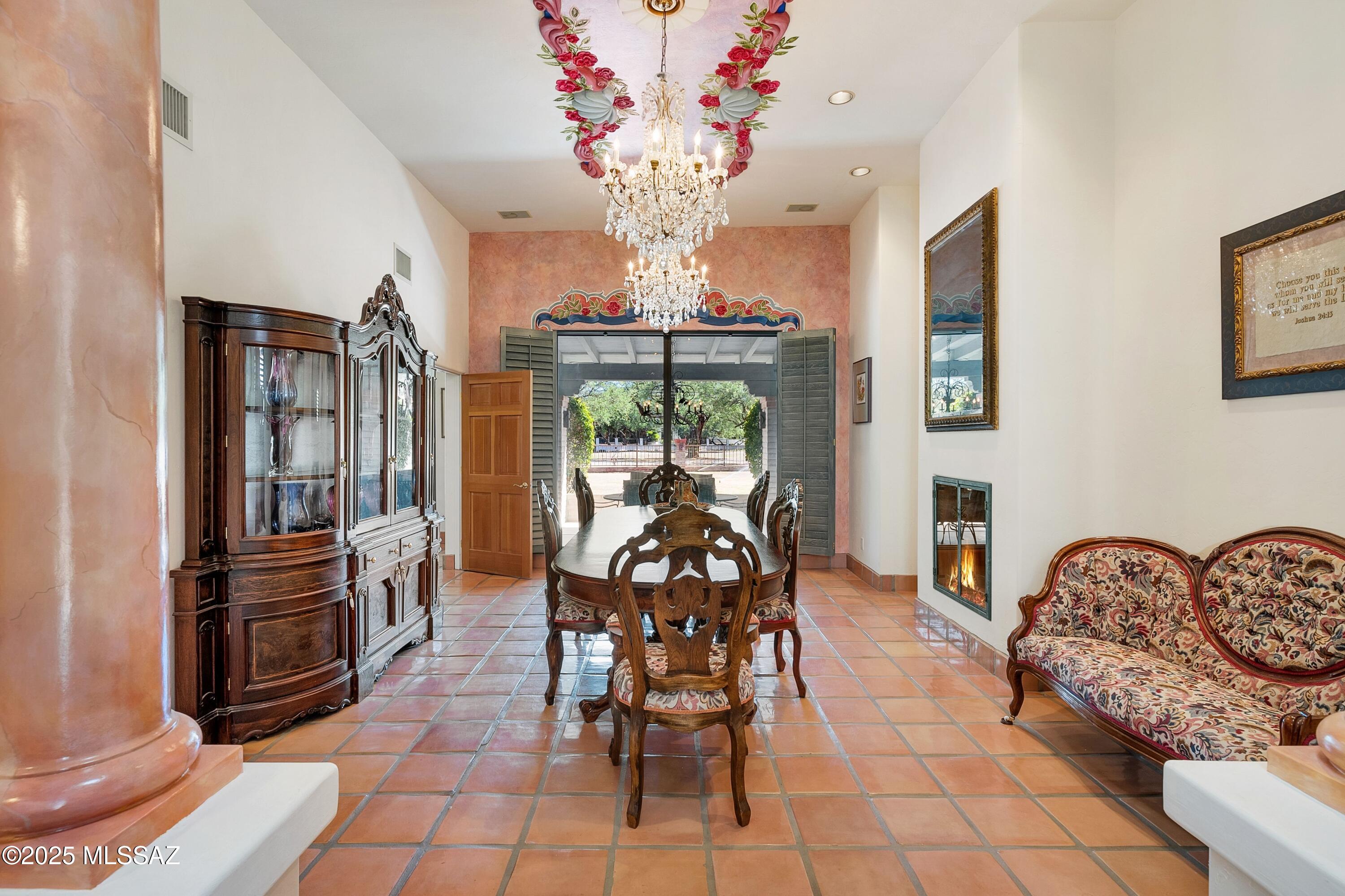 12513 E Jeffers Place