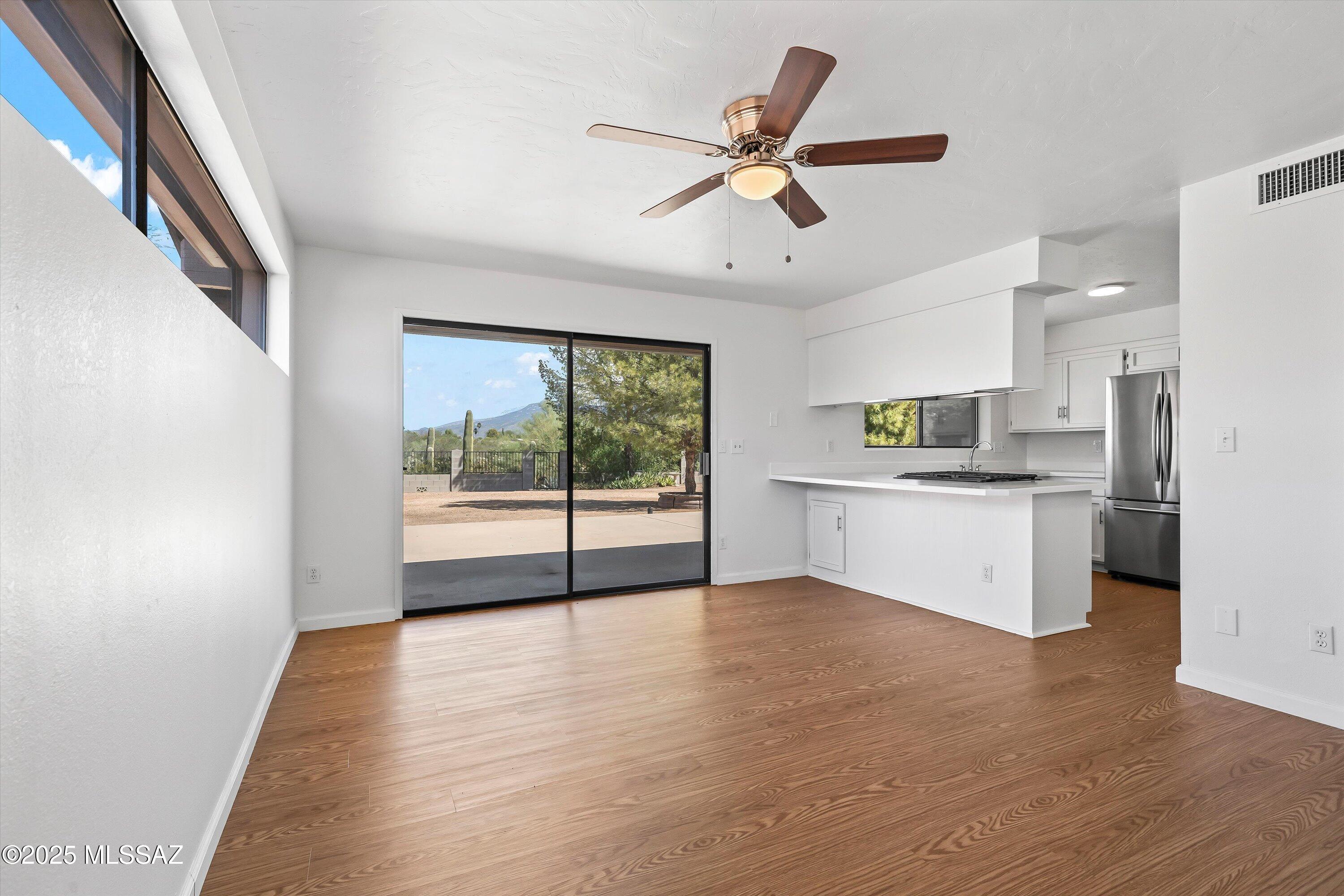 10025 E Eric Alan Place