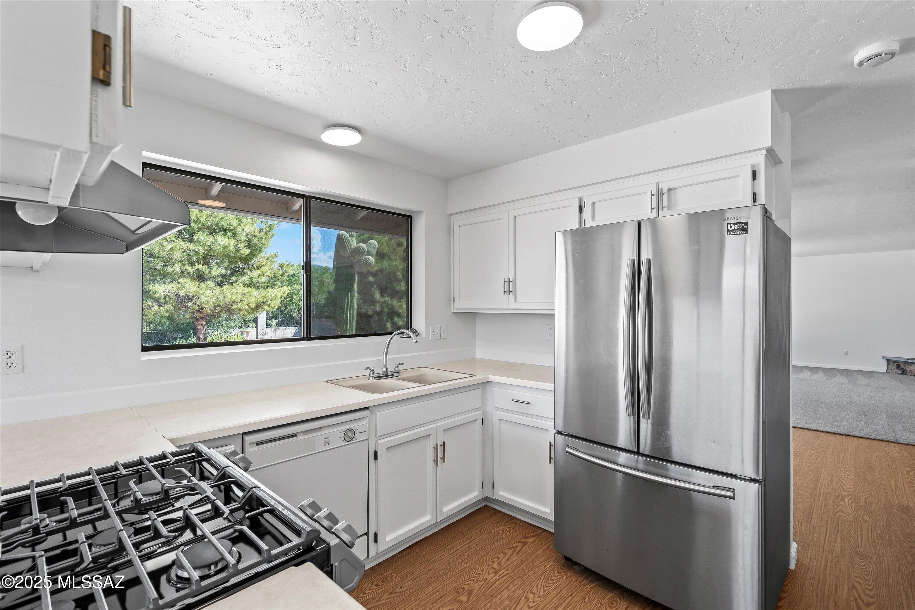 10025 E Eric Alan Place