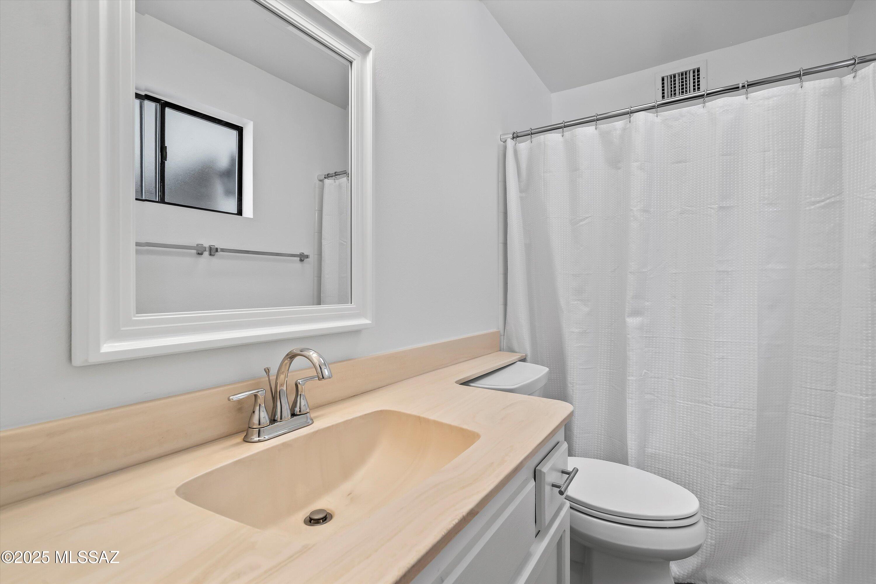 10025 E Eric Alan Place