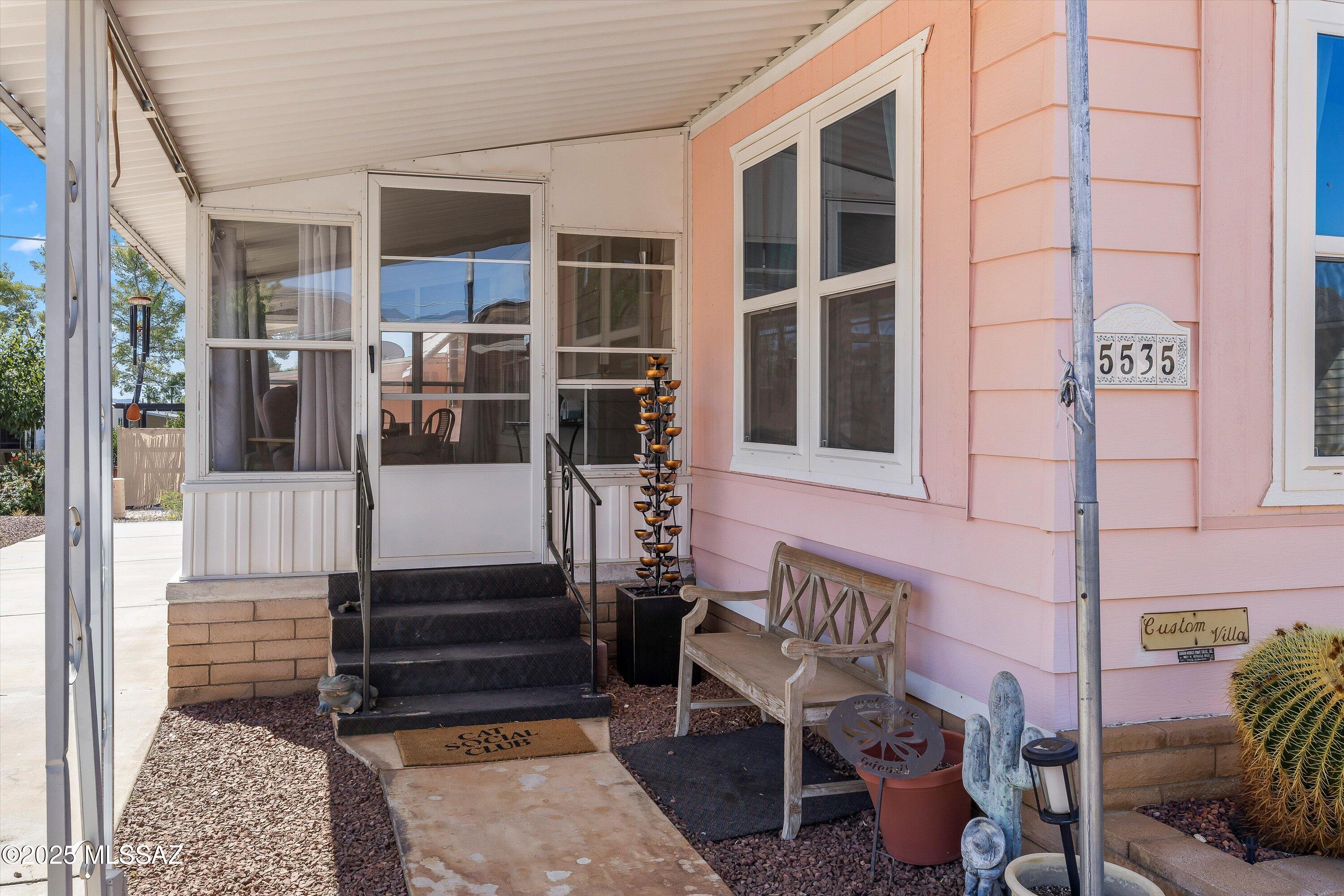 5535 W Flying W Street