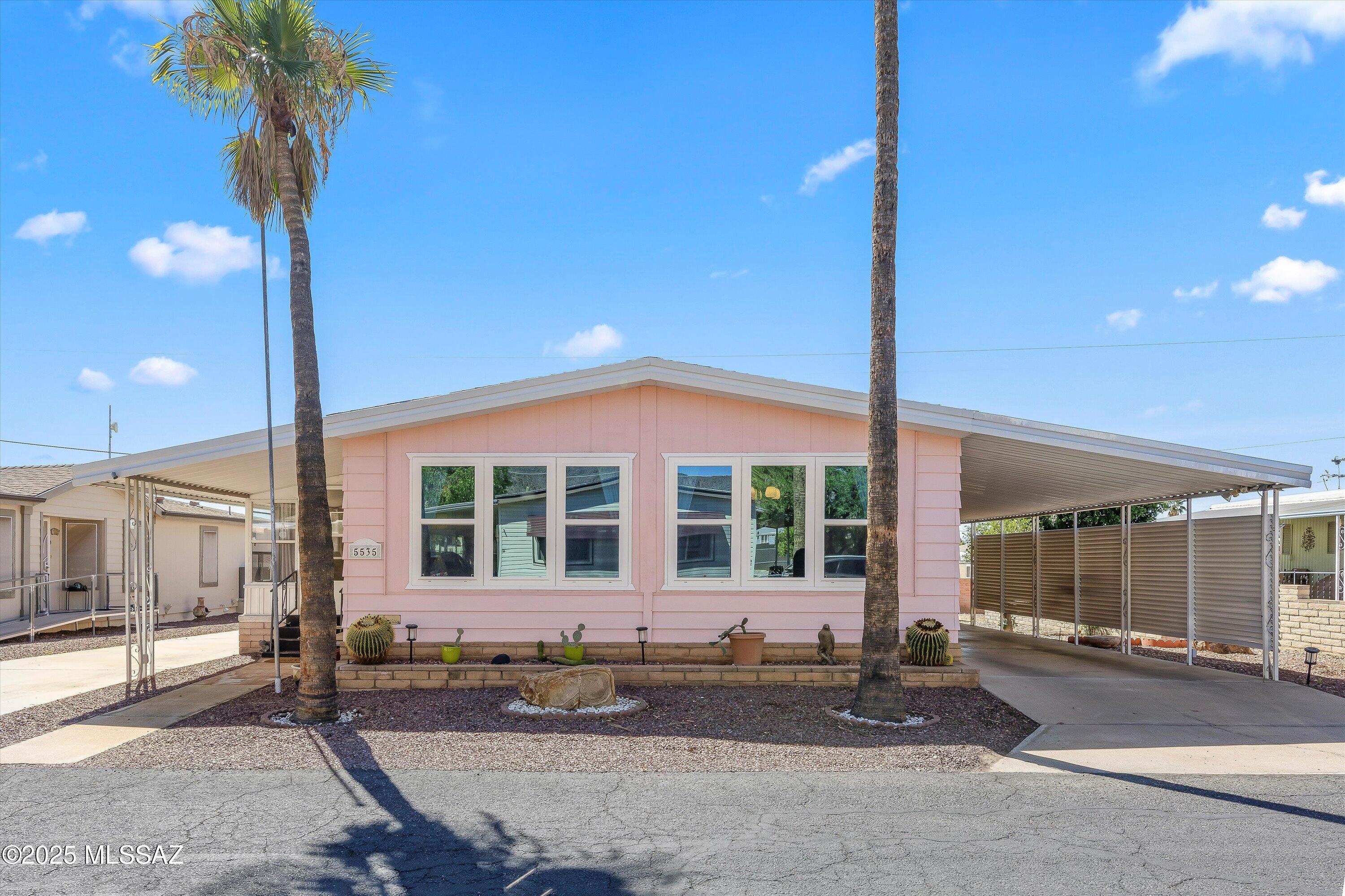 5535 W Flying W Street