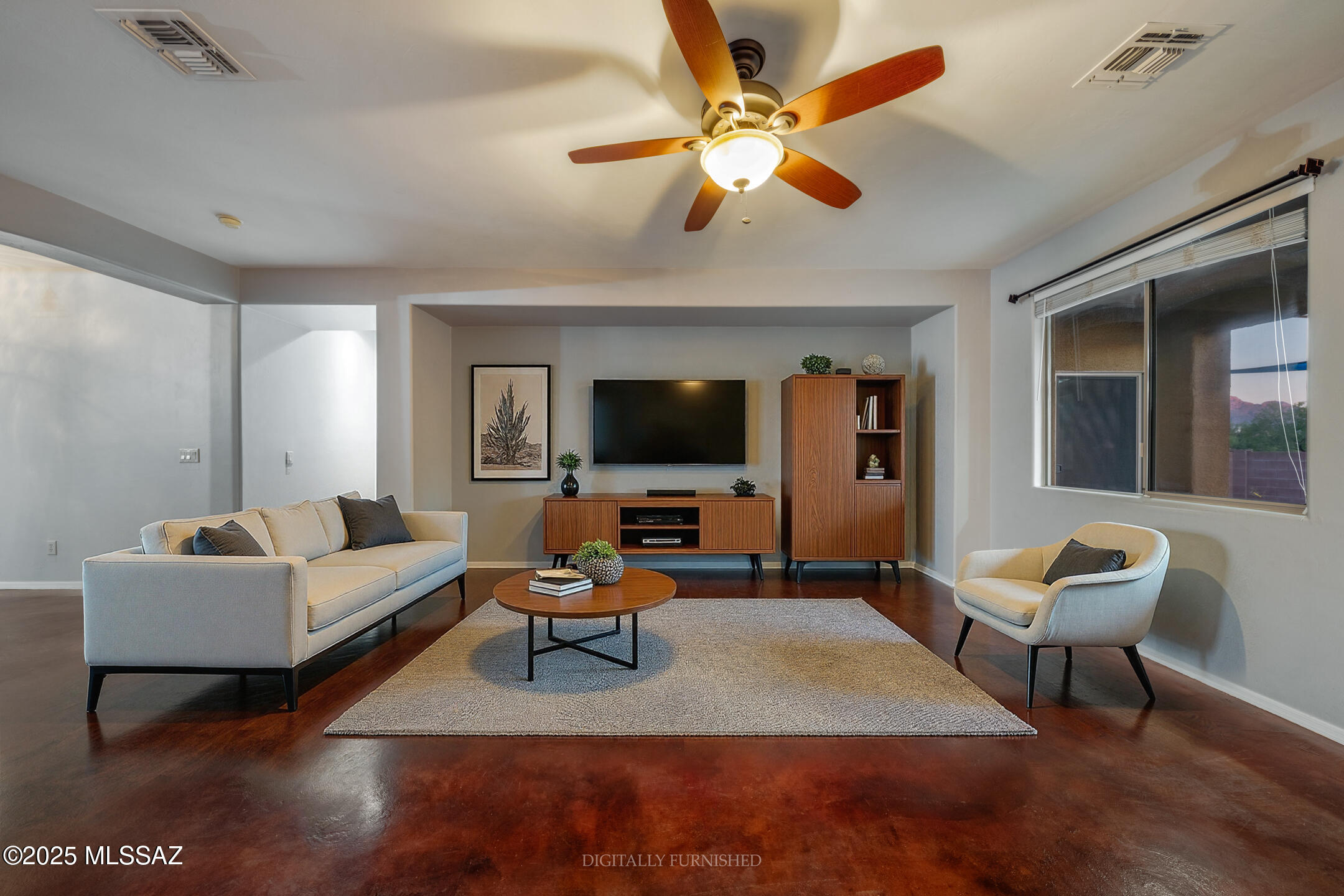 1419 W Red Creek Drive