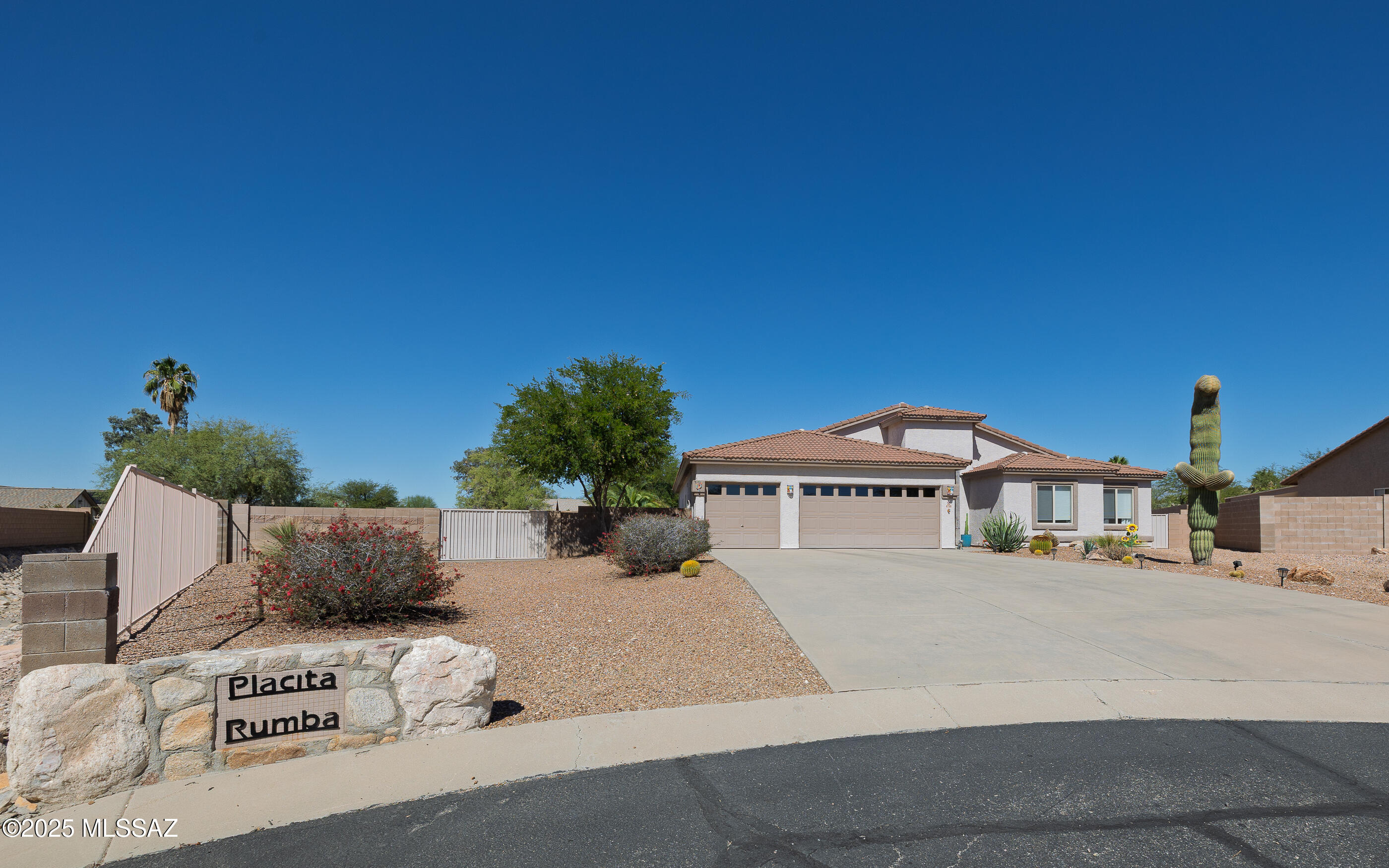 4758 S Placita Rumba