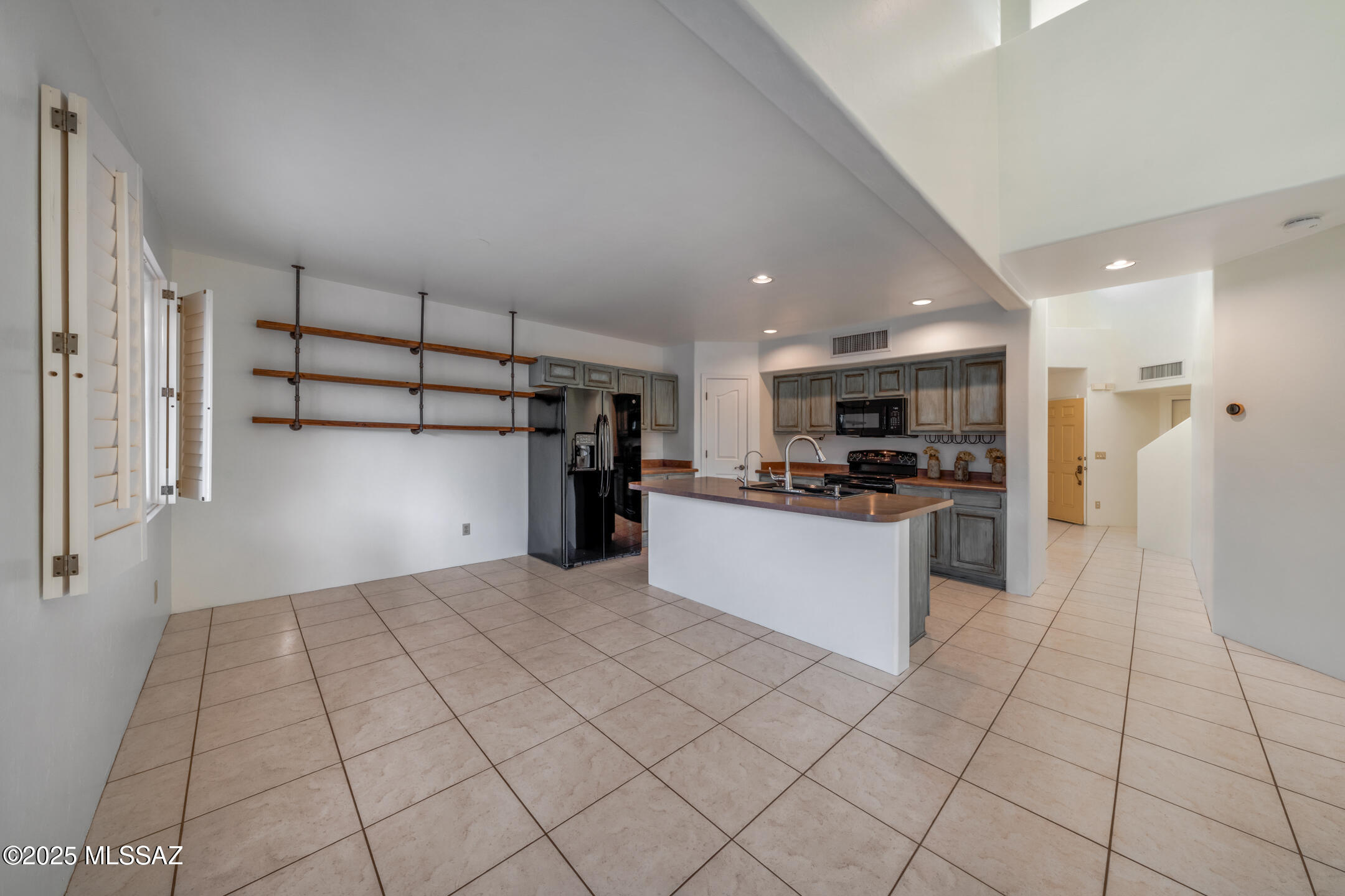 8786 E Corte Caida Del Sol