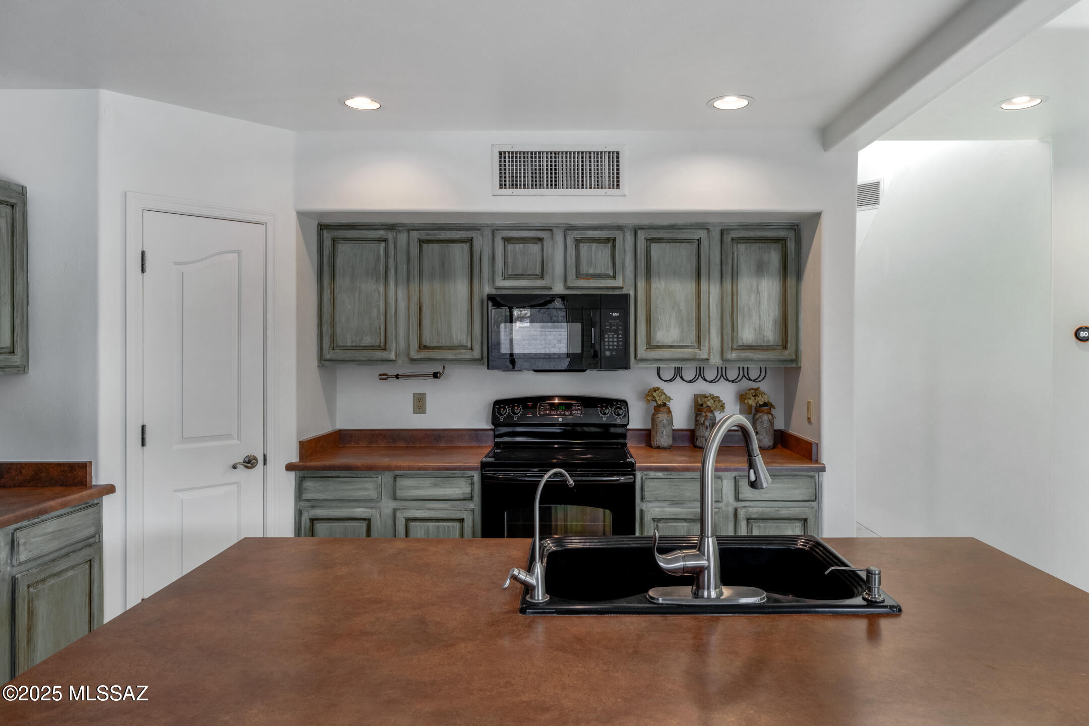 8786 E Corte Caida Del Sol