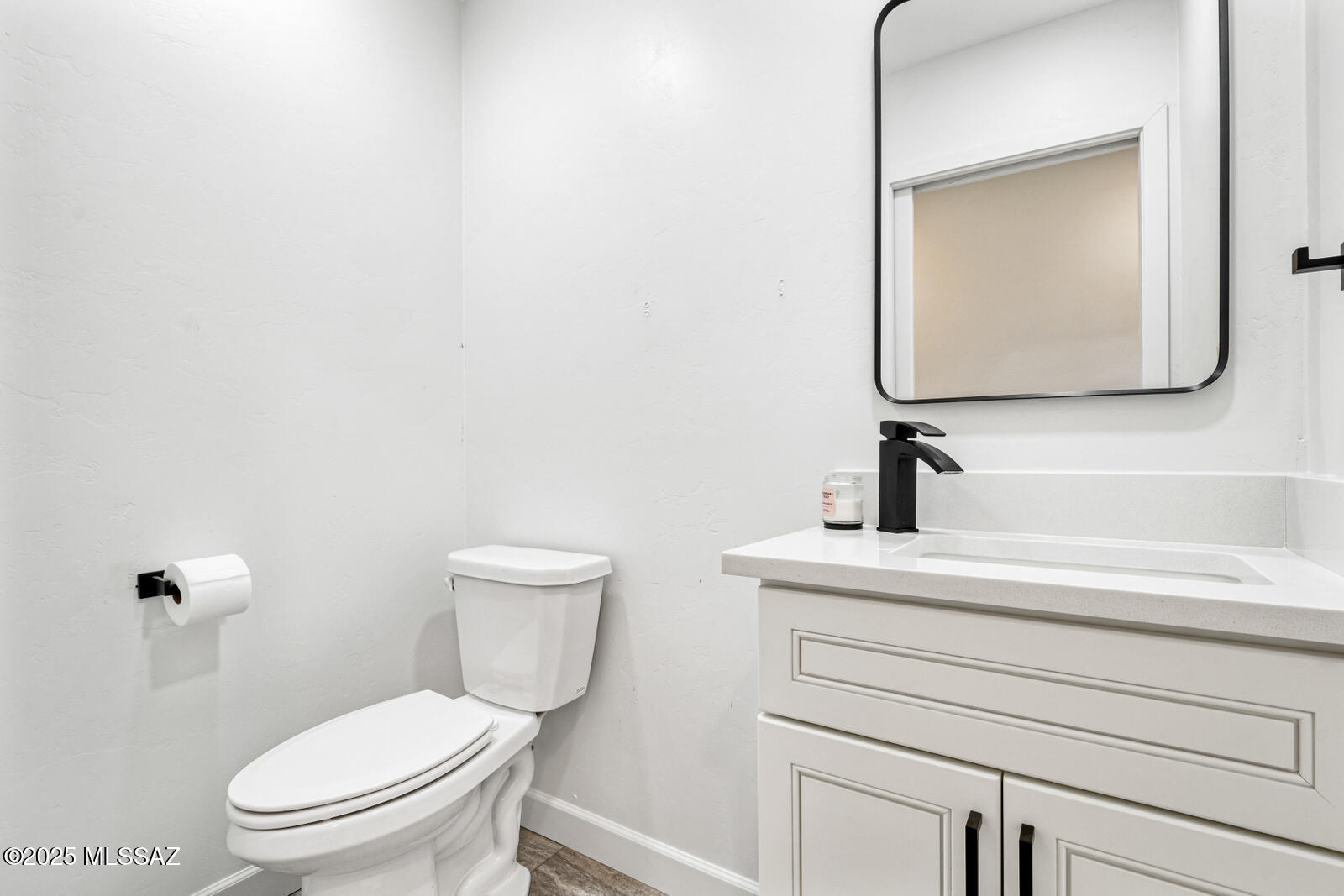 3454 E Calle Del Prado