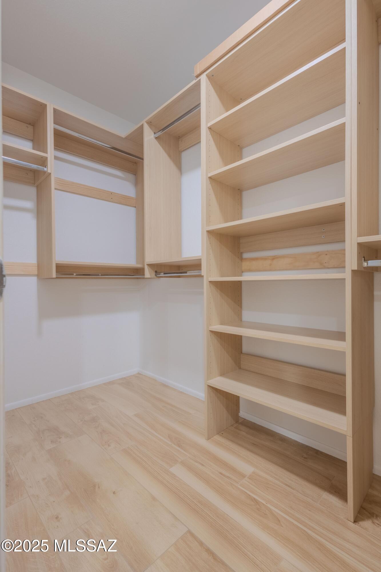 5932 N Placita del Conde