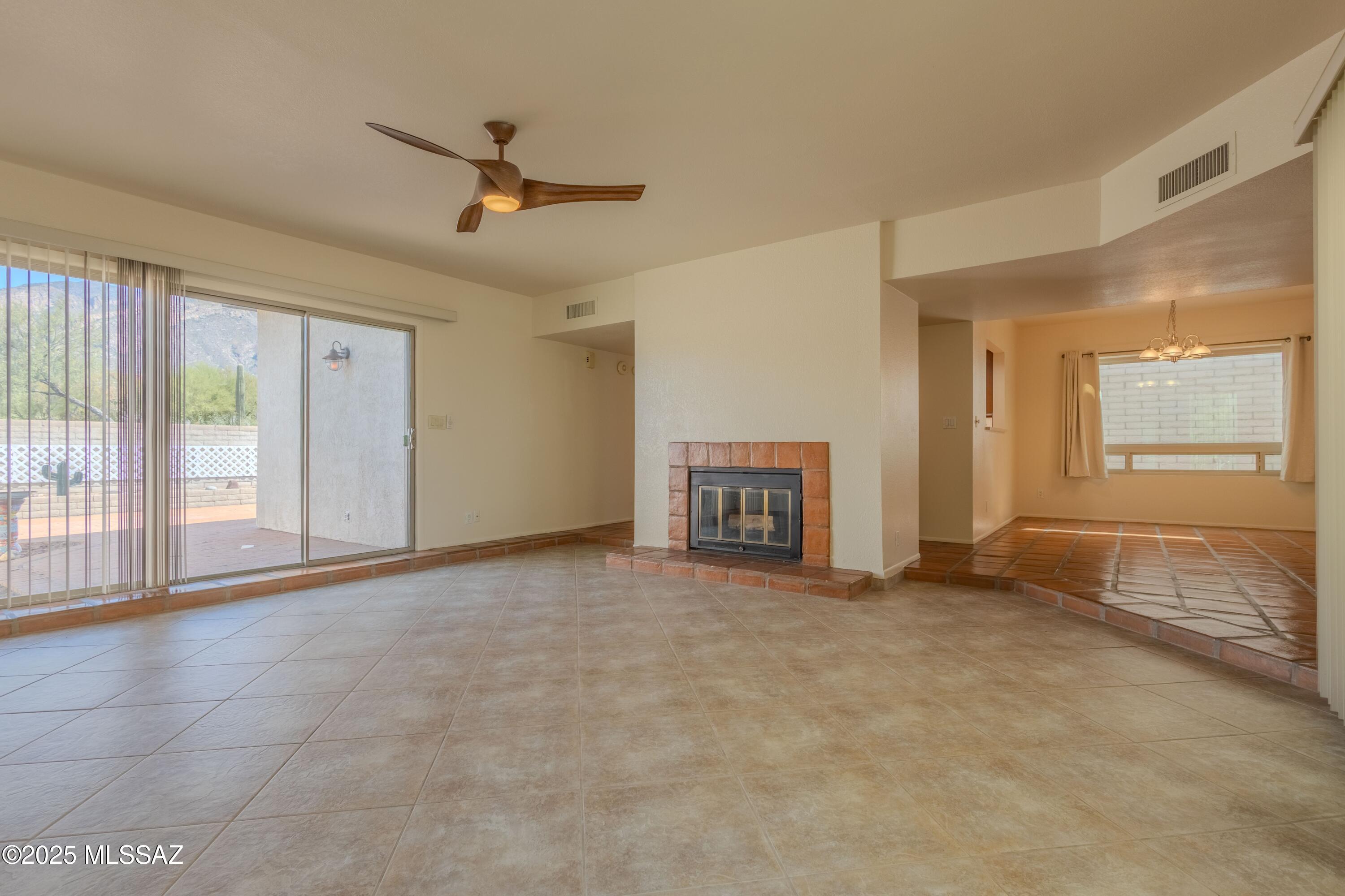 5932 N Placita del Conde