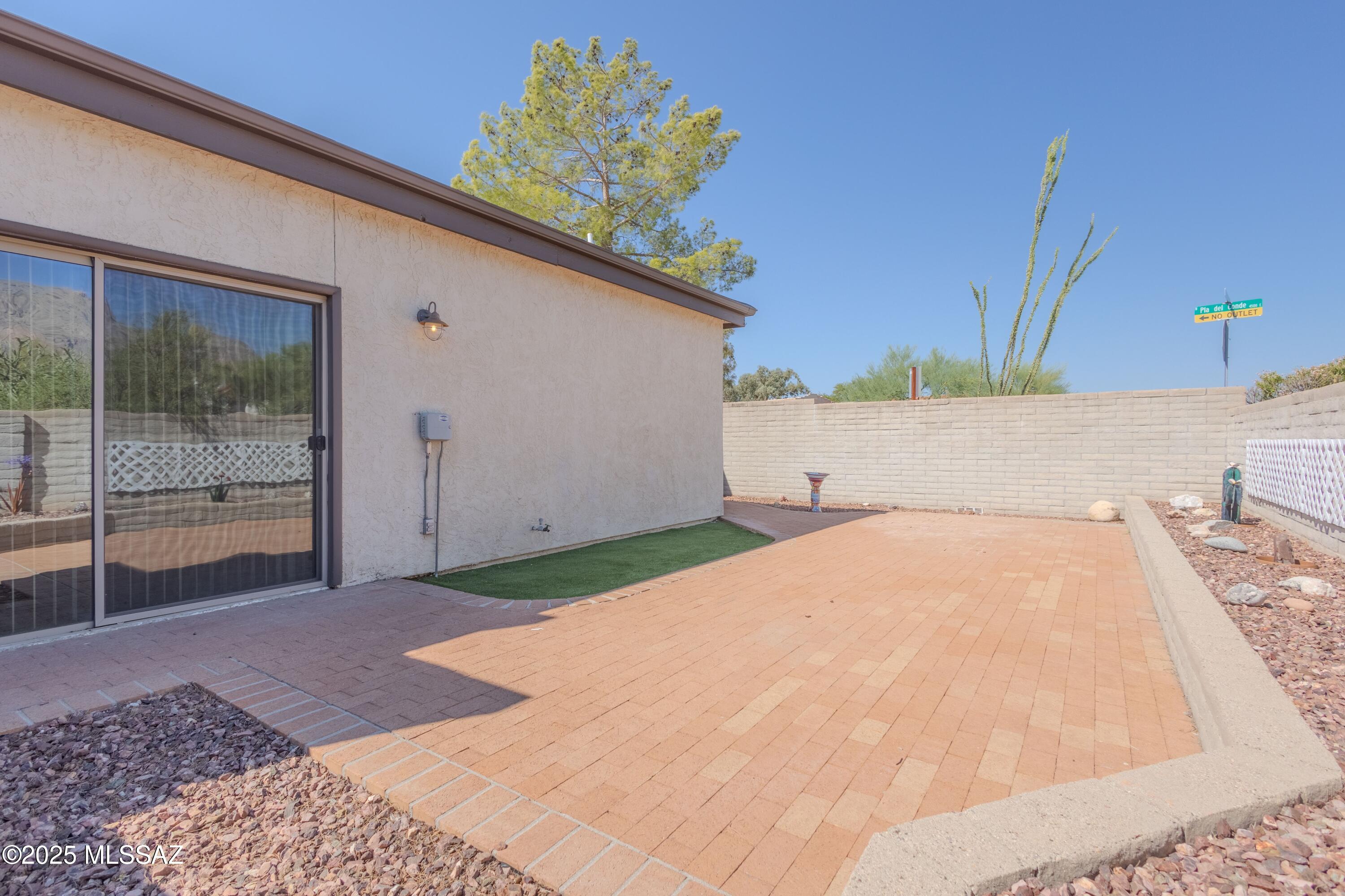 5932 N Placita del Conde