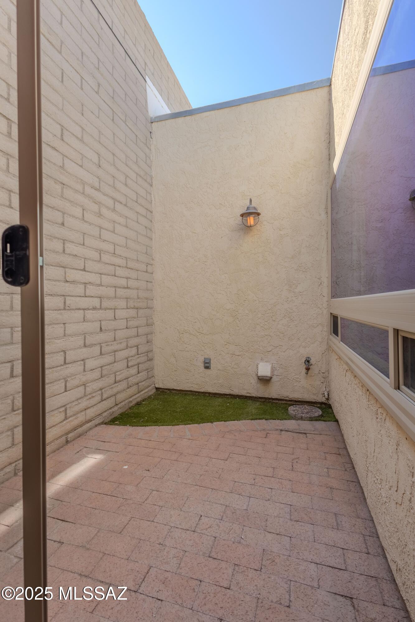 5932 N Placita del Conde