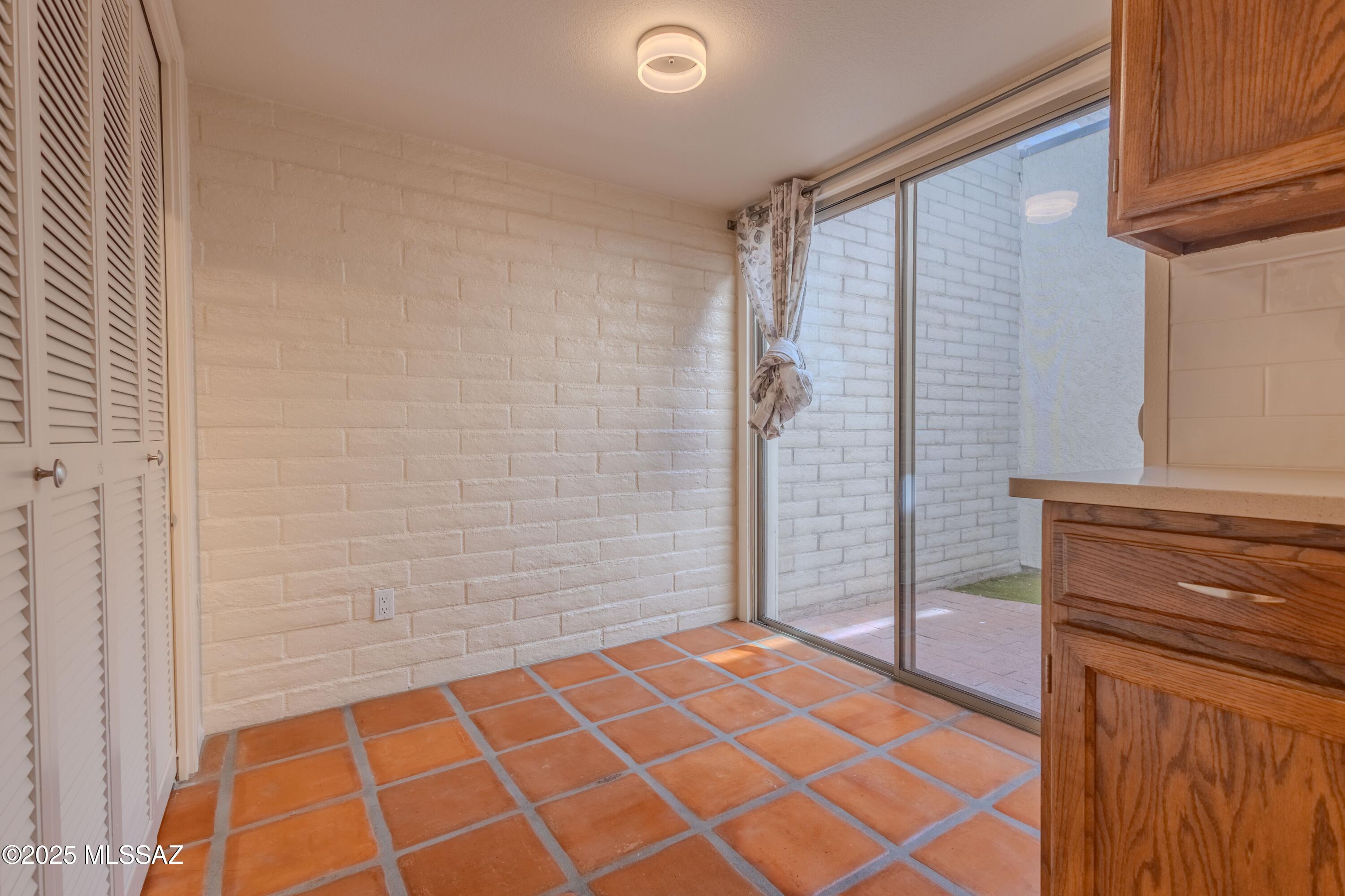 5932 N Placita del Conde