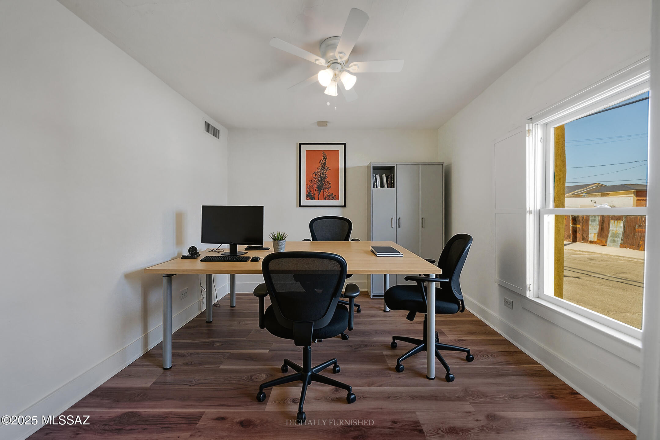 150 W Simpson Street