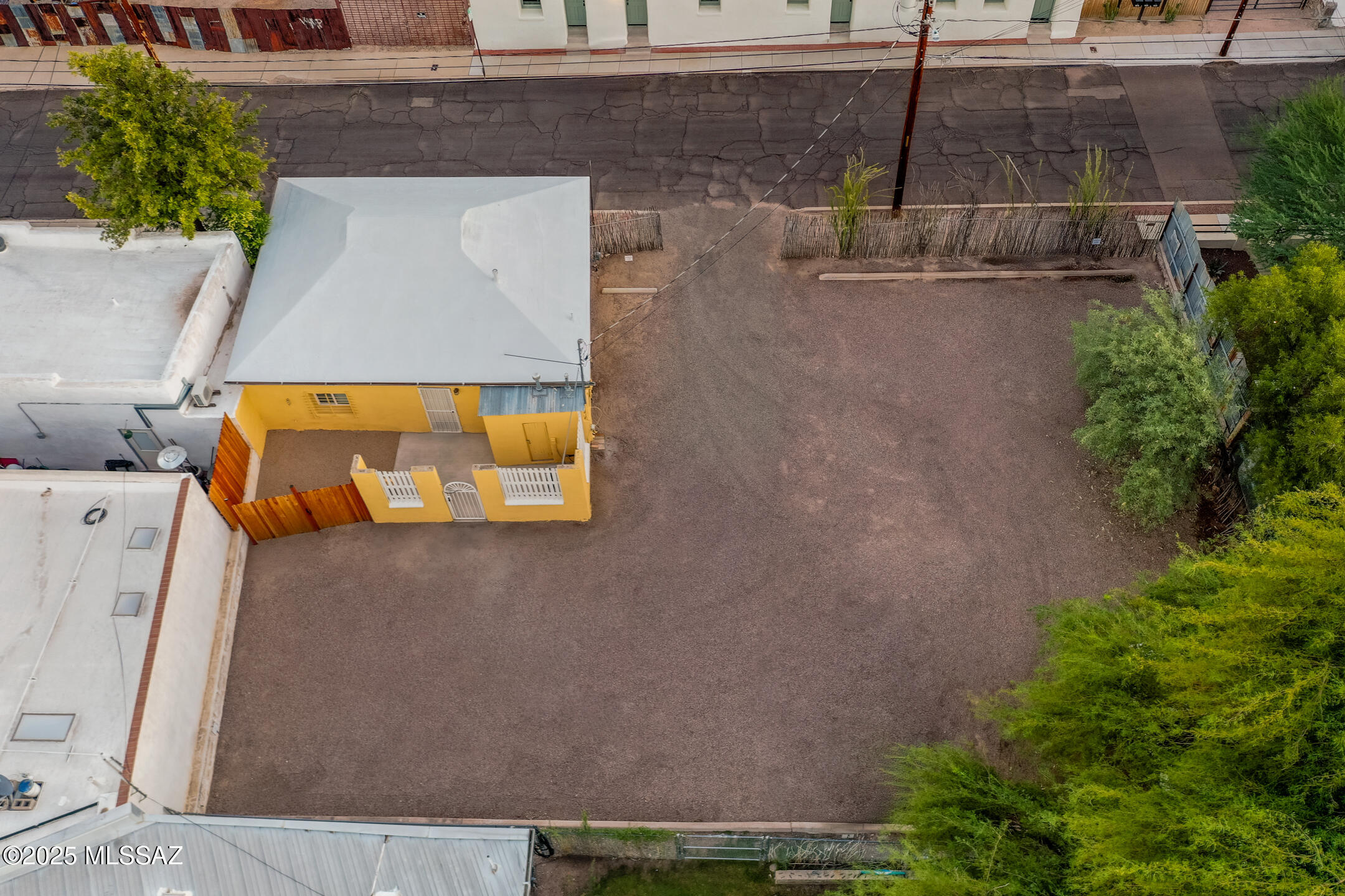 150 W Simpson Street