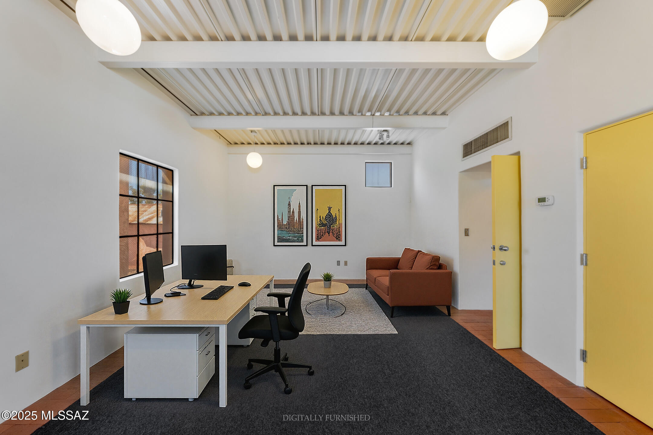 326 S Convent Avenue