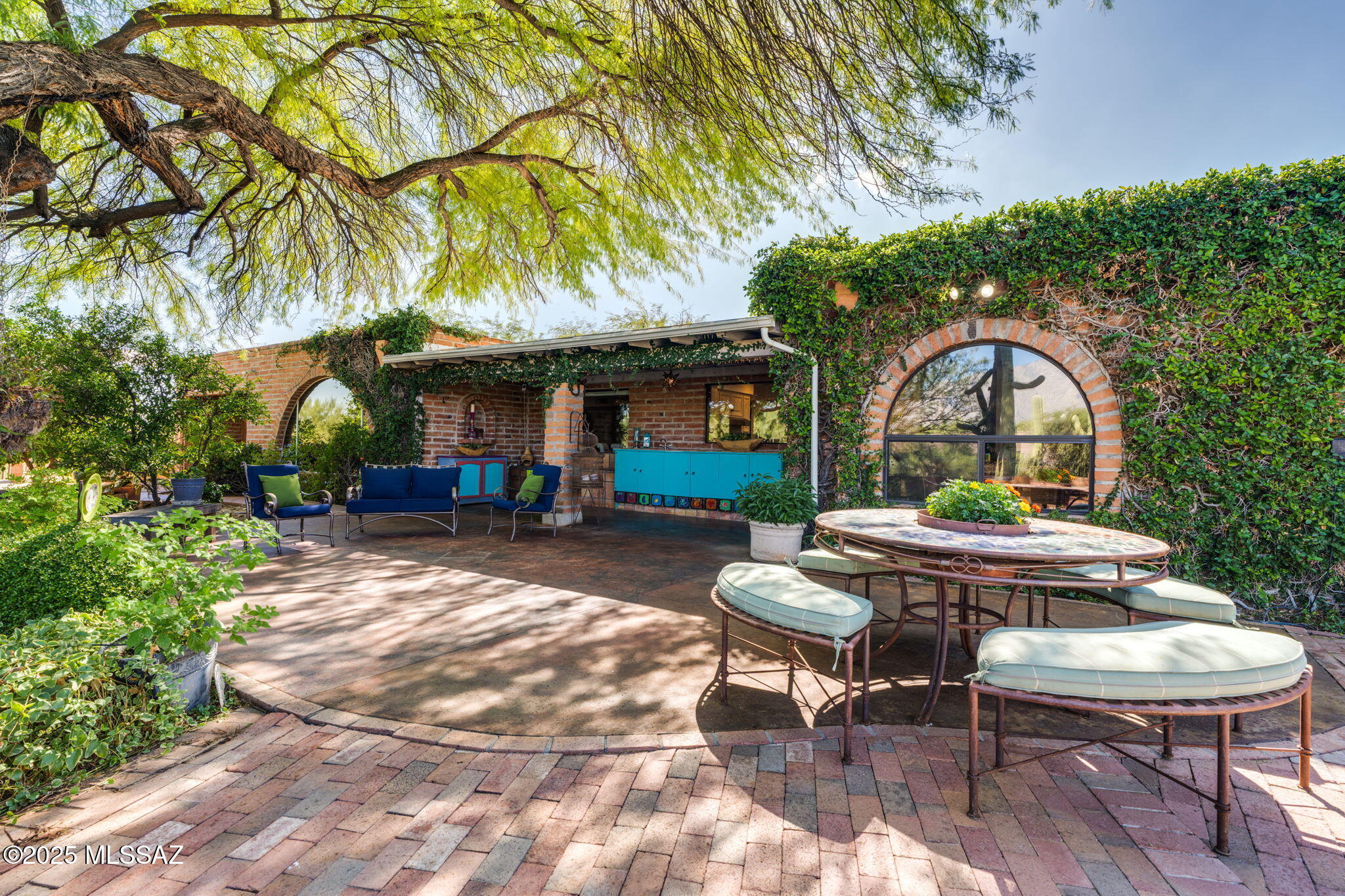 5540 N Entrada Quince