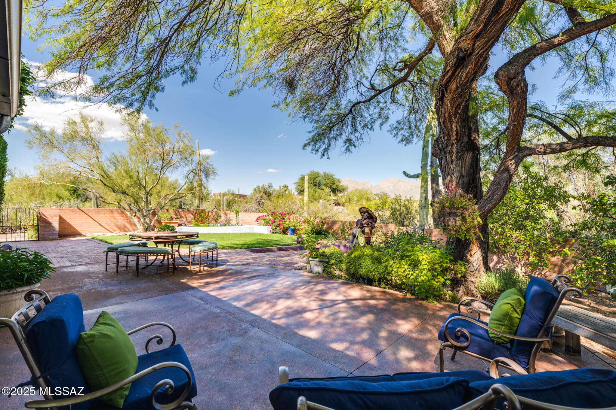 5540 N Entrada Quince