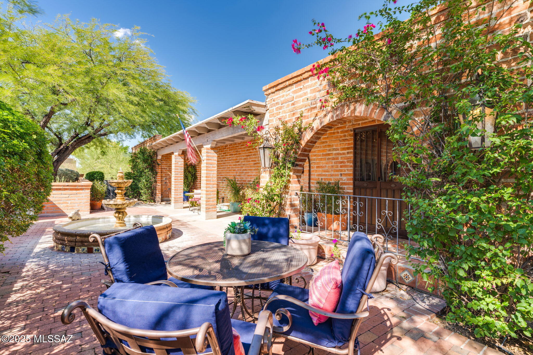 5540 N Entrada Quince