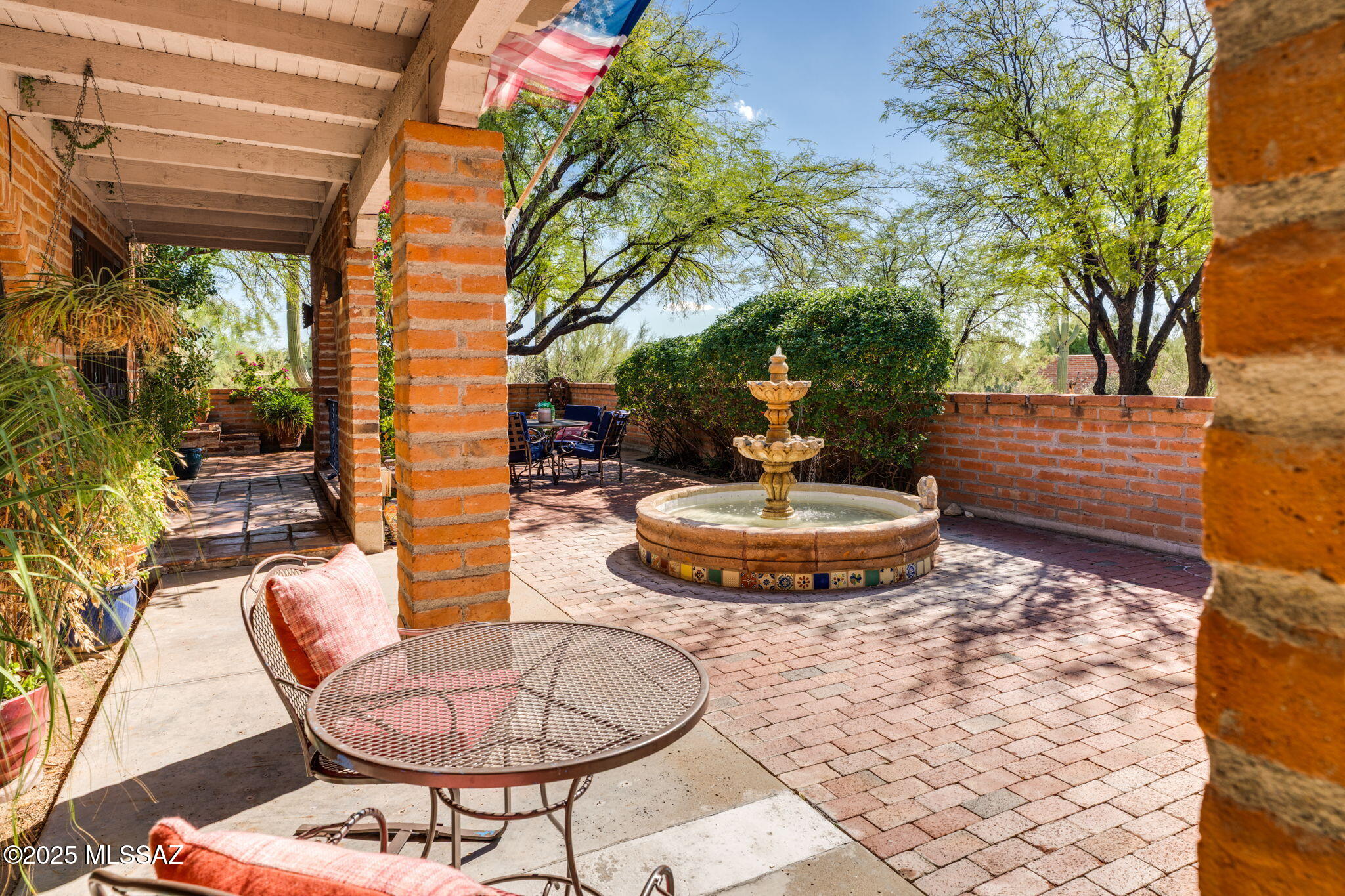 5540 N Entrada Quince