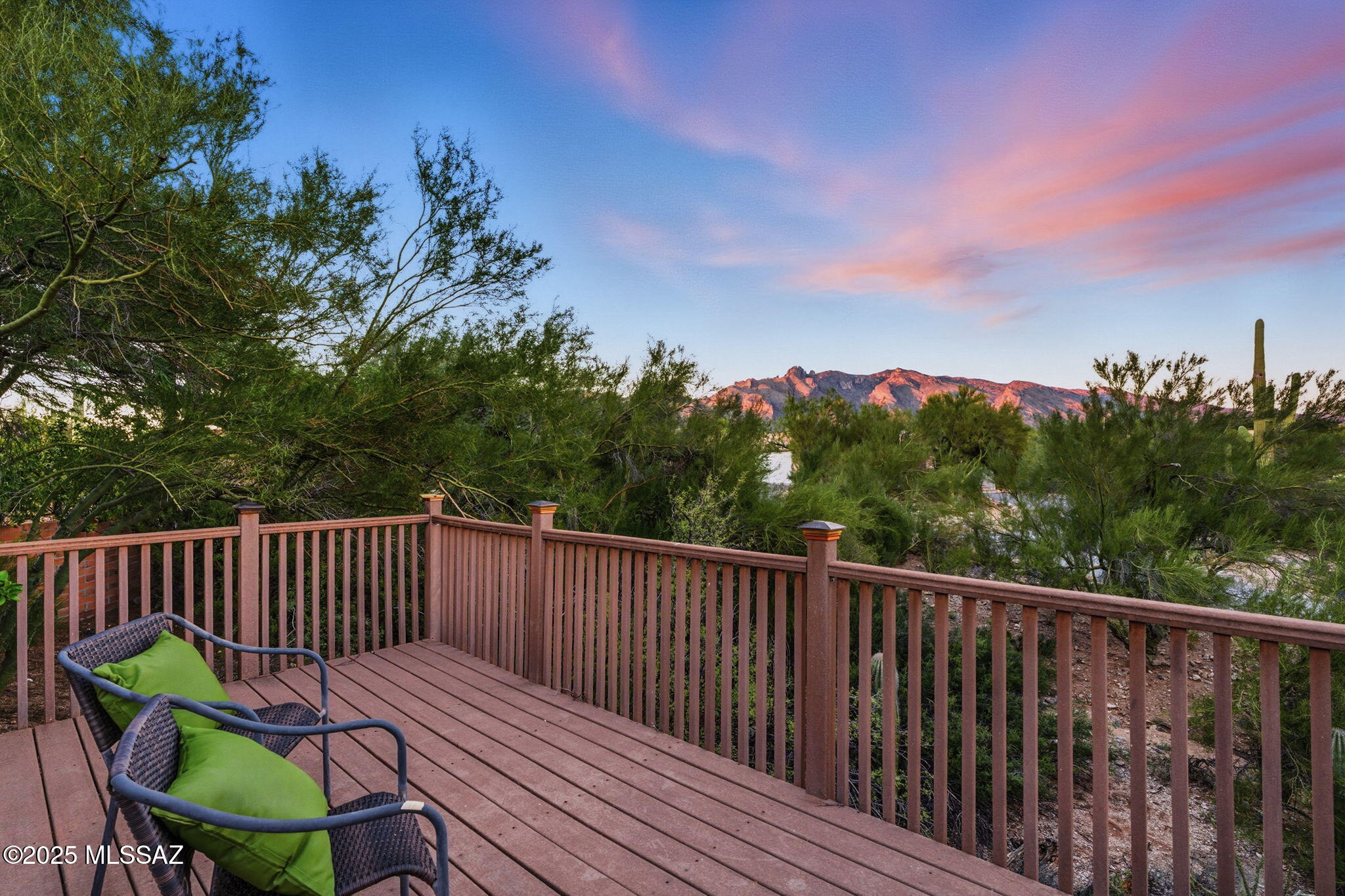 5540 N Entrada Quince