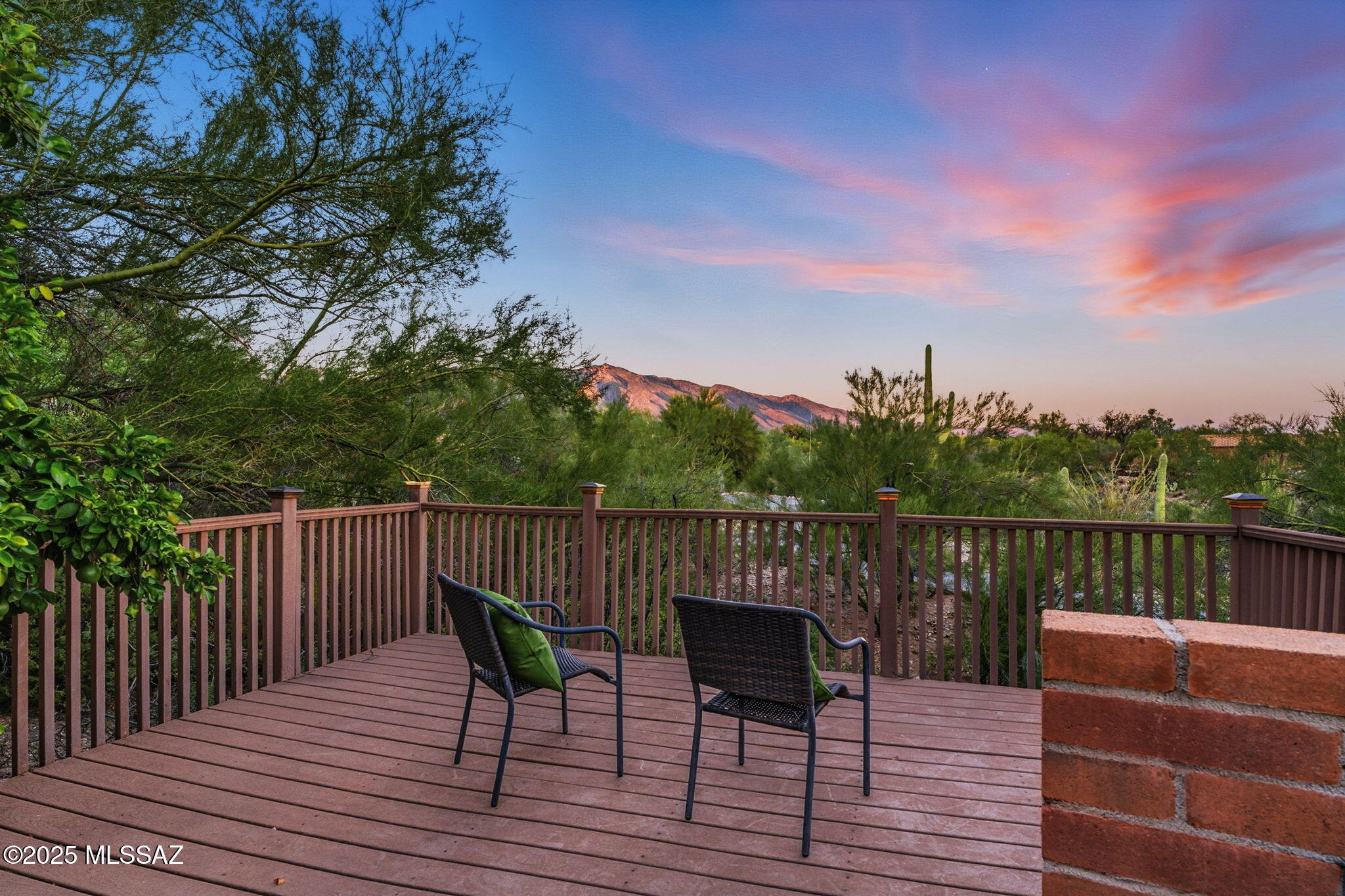 5540 N Entrada Quince