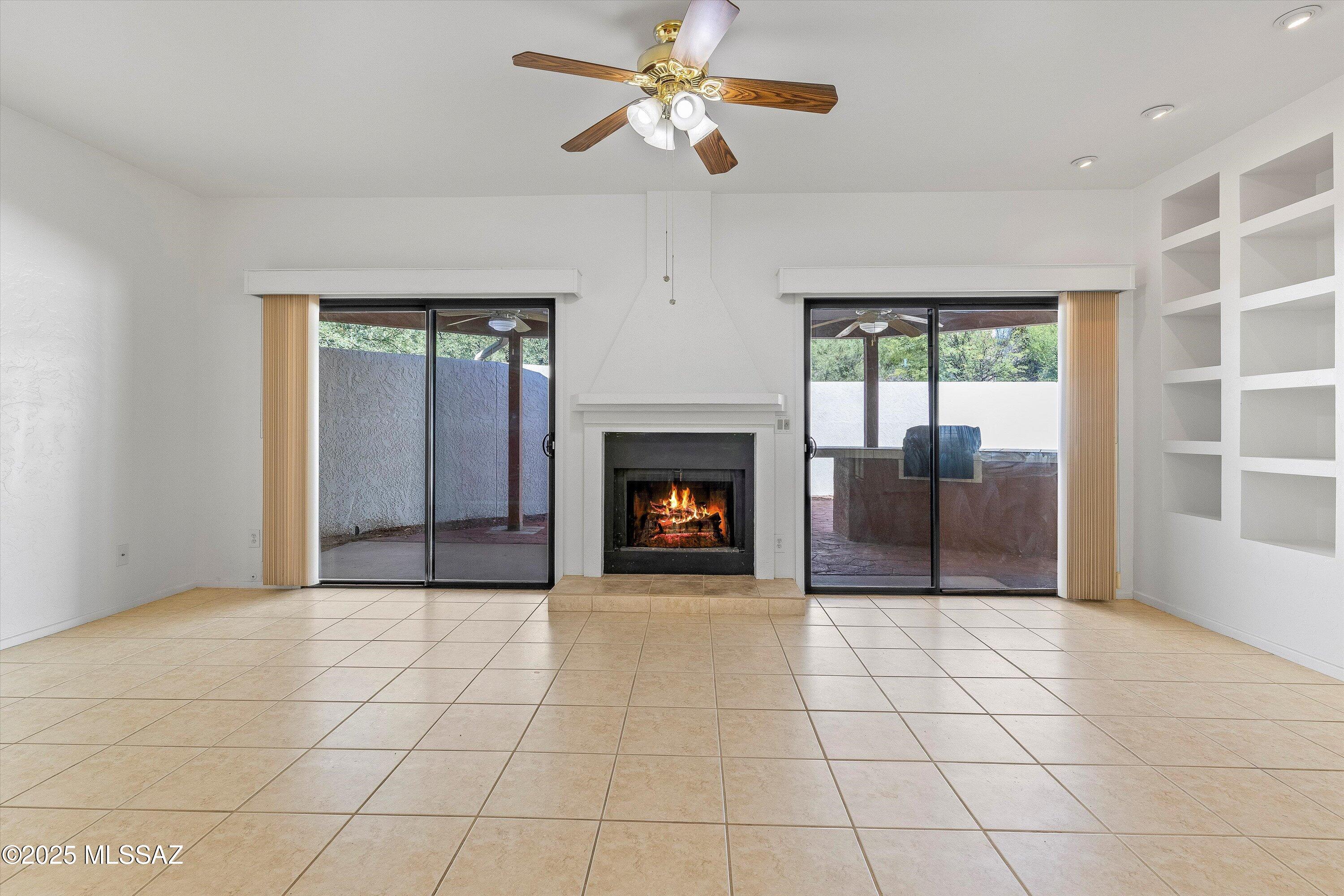 5581 N Crystal Mist Place