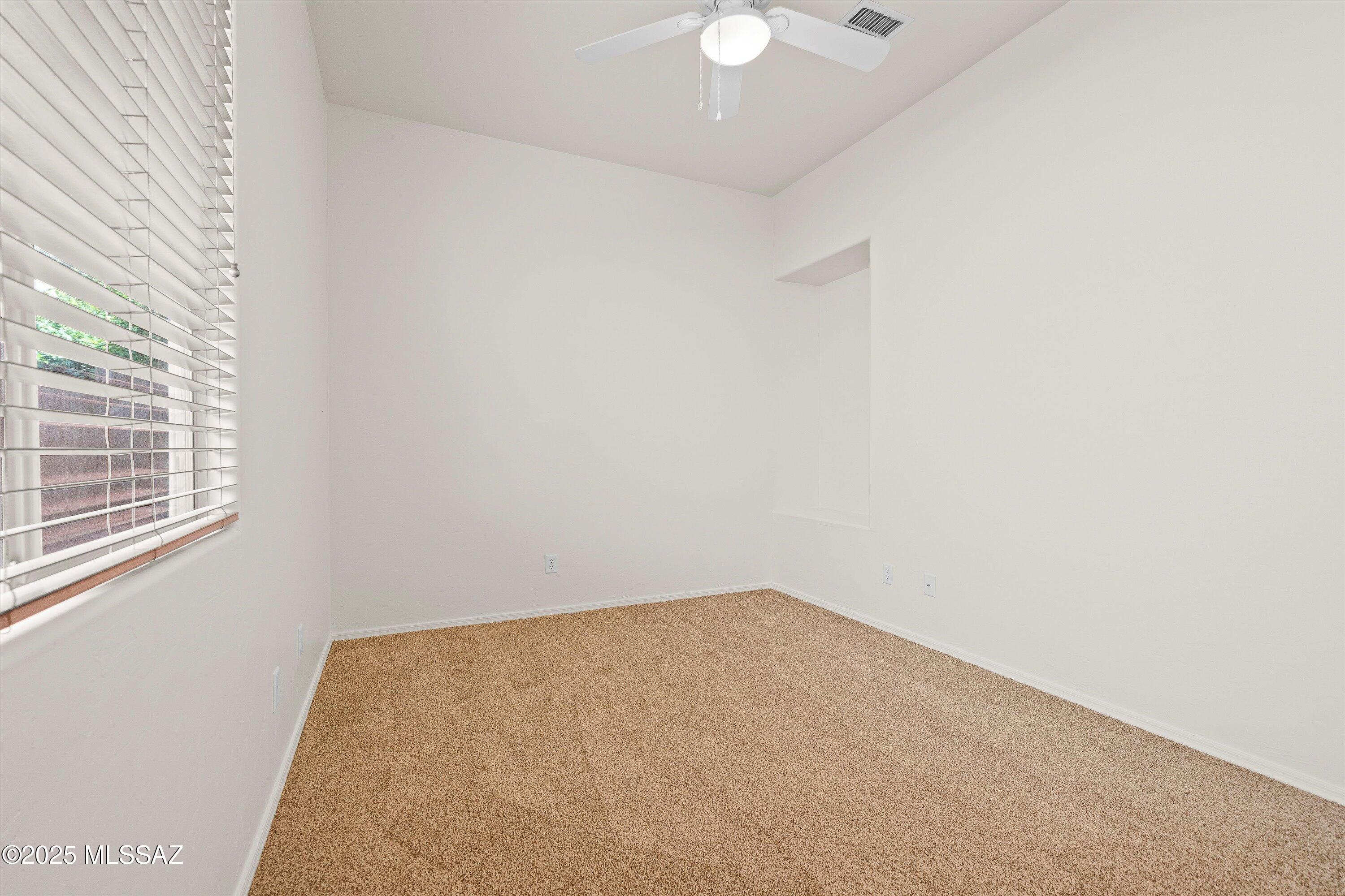 10065 E Emberwood Drive