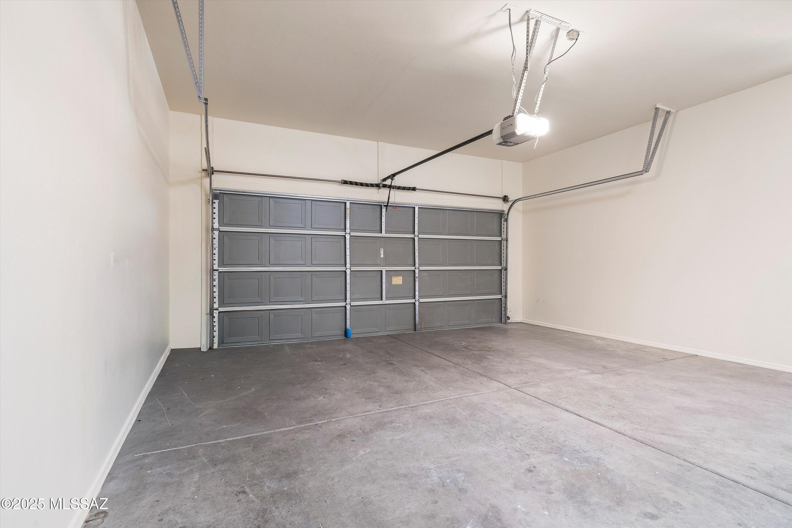 10065 E Emberwood Drive