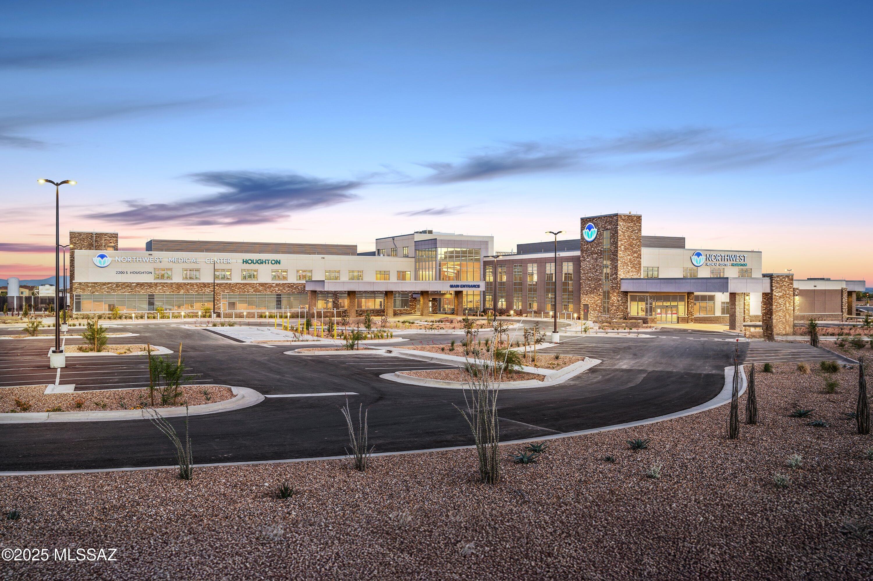 10065 E Emberwood Drive