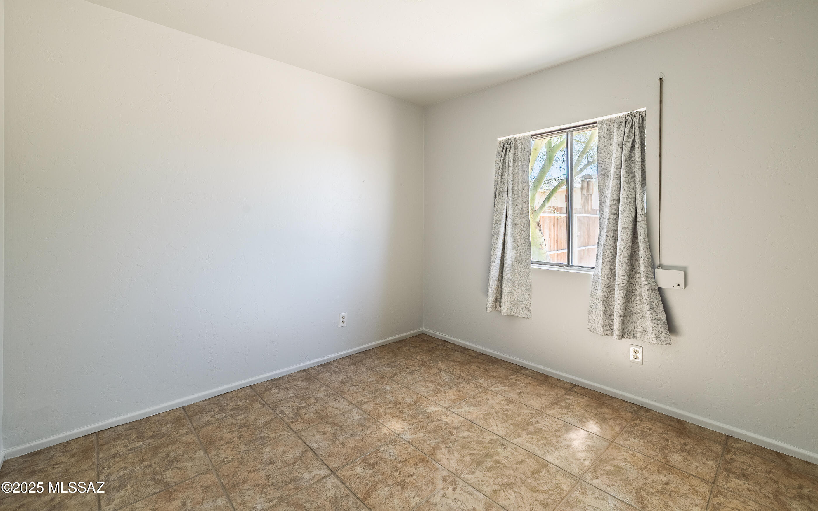 432 S Calle Del Cobre