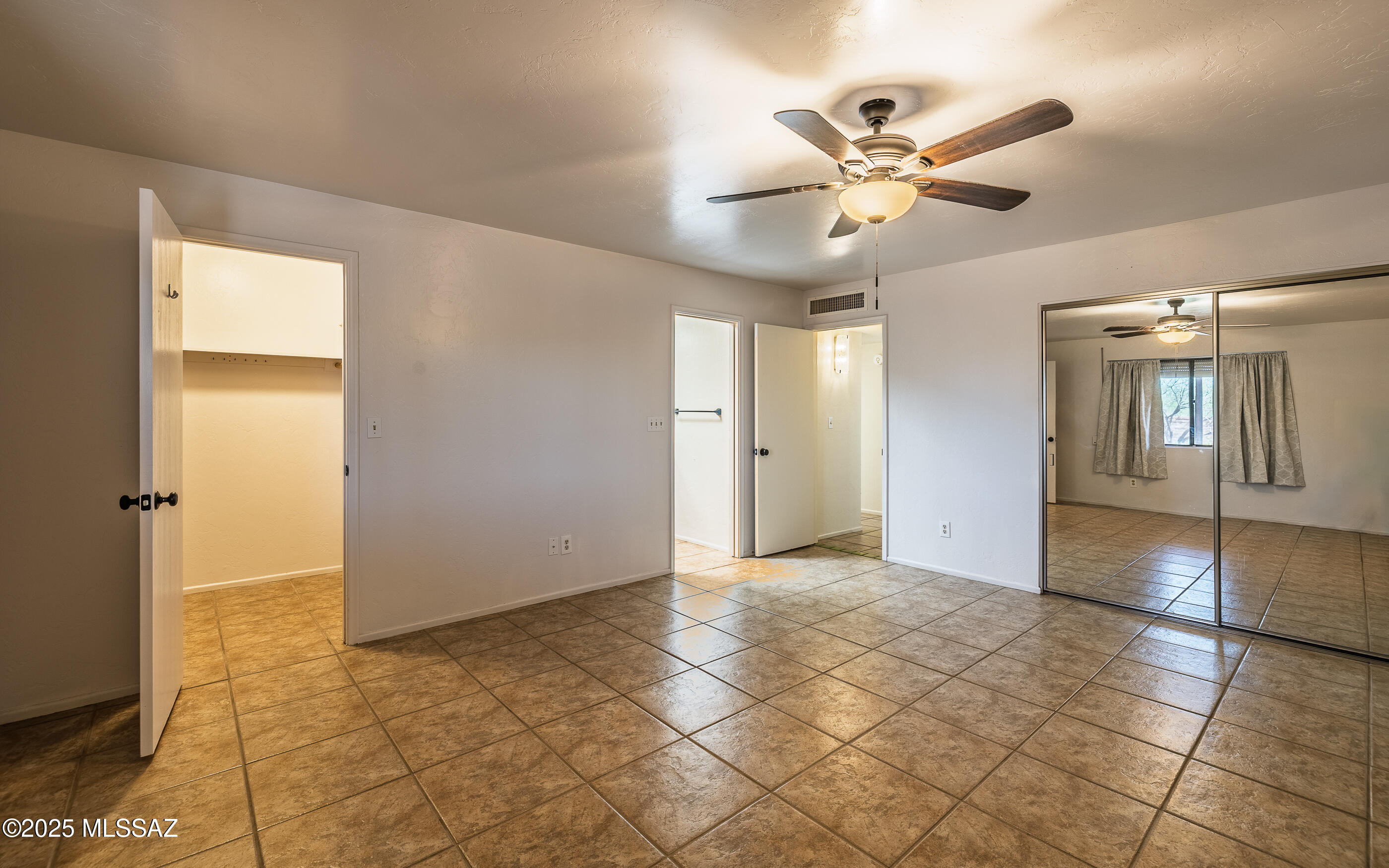 432 S Calle Del Cobre