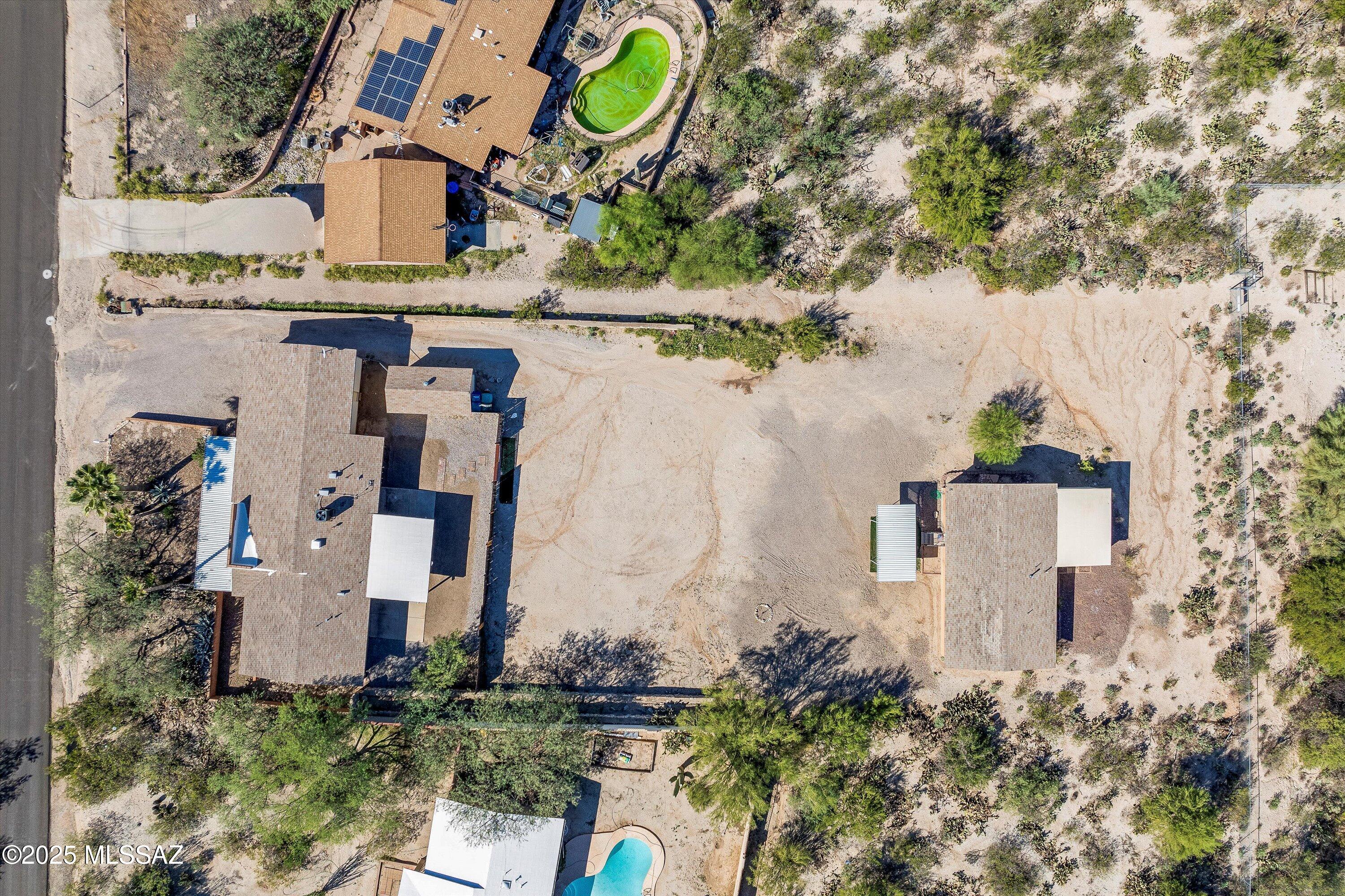 10501 E Calle Del Este