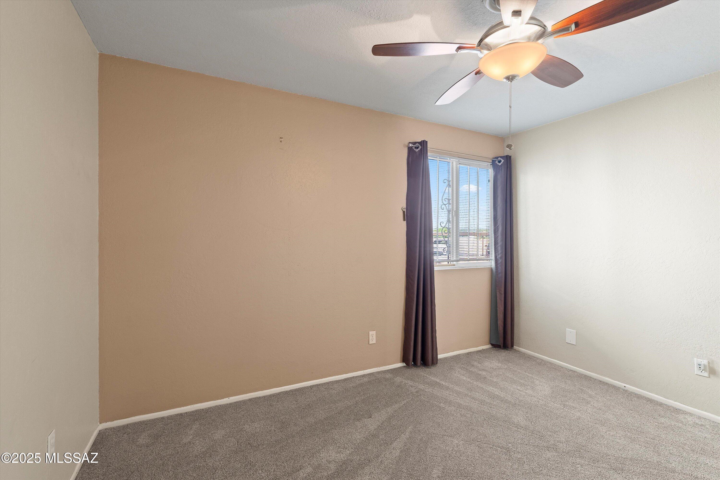 808 S Langley Avenue Unit: 105