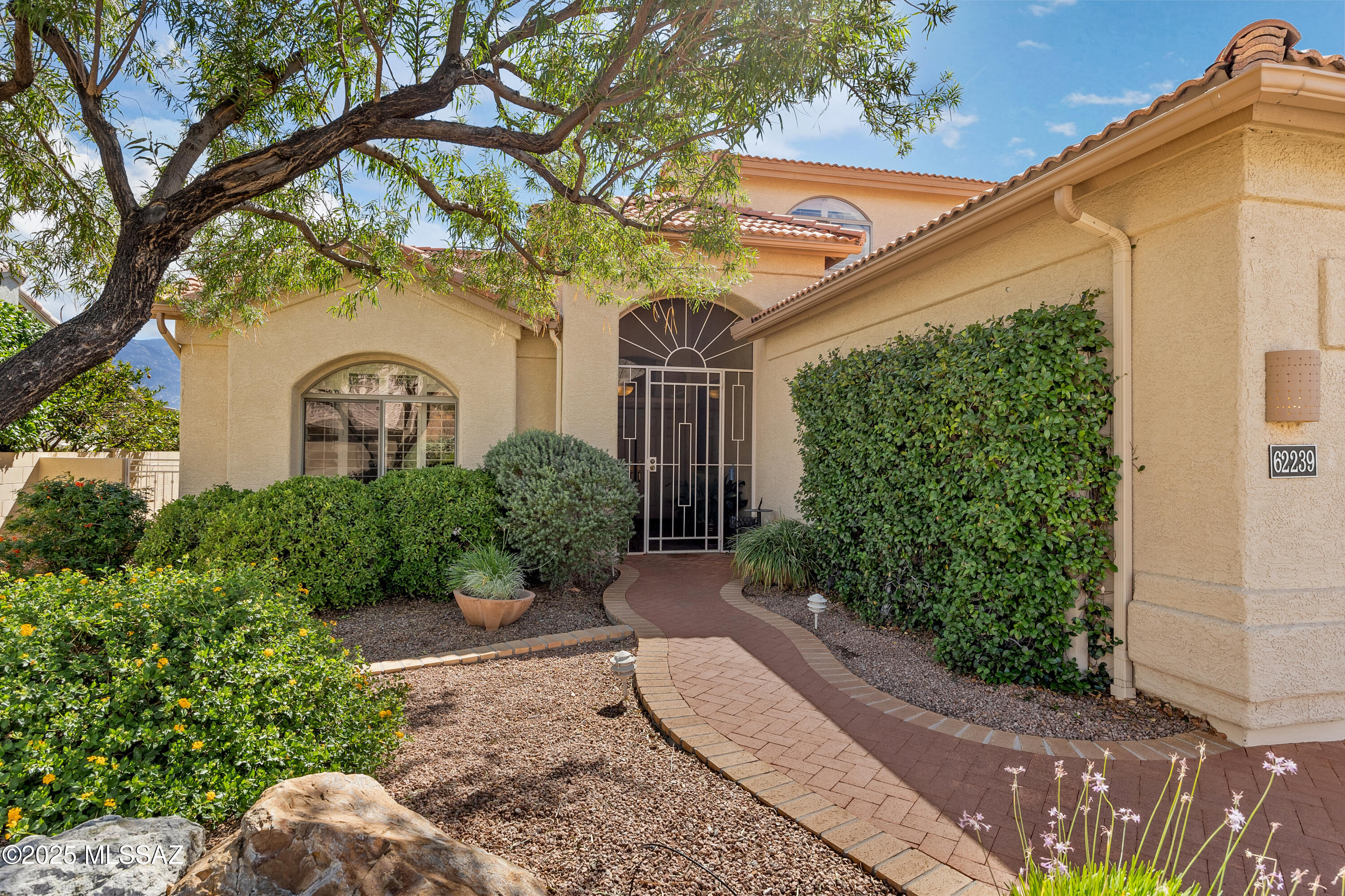 62239 E Iron Crest Drive