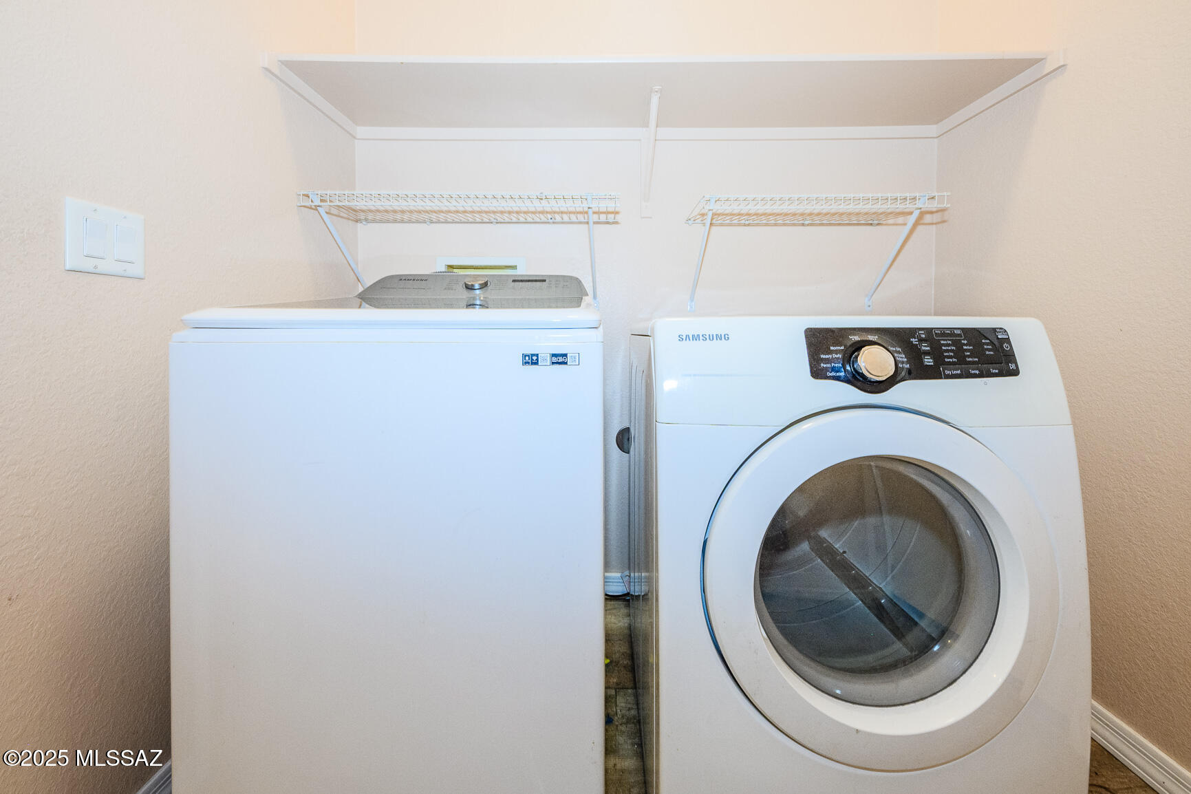 70 E Camino Tierra Montana