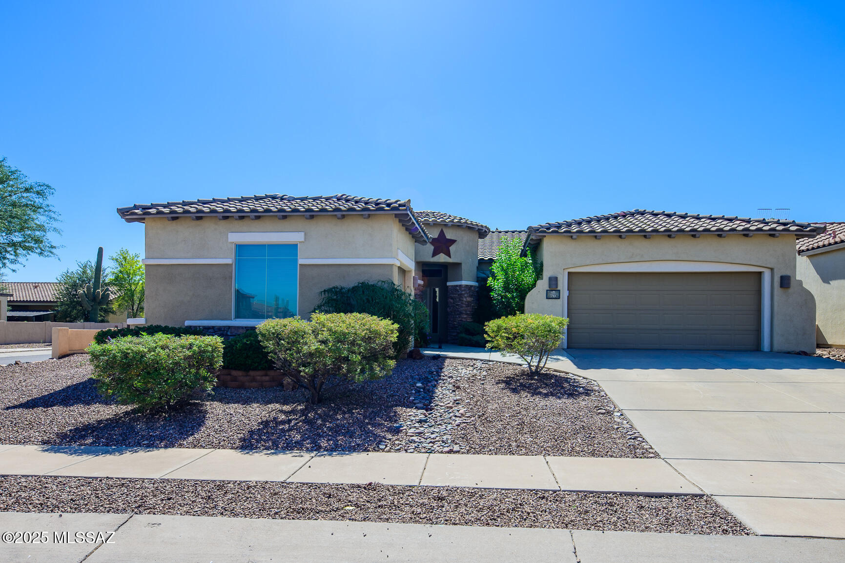 70 E Camino Tierra Montana