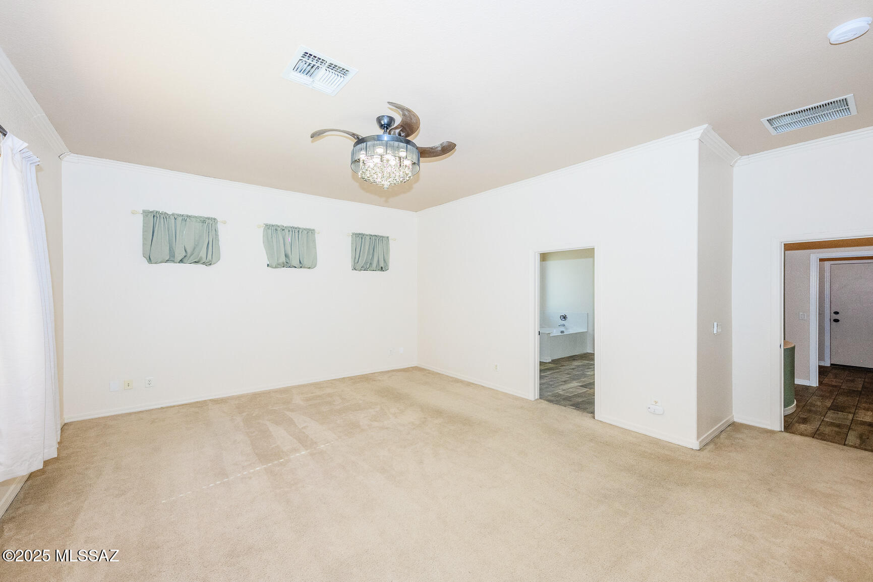 70 E Camino Tierra Montana