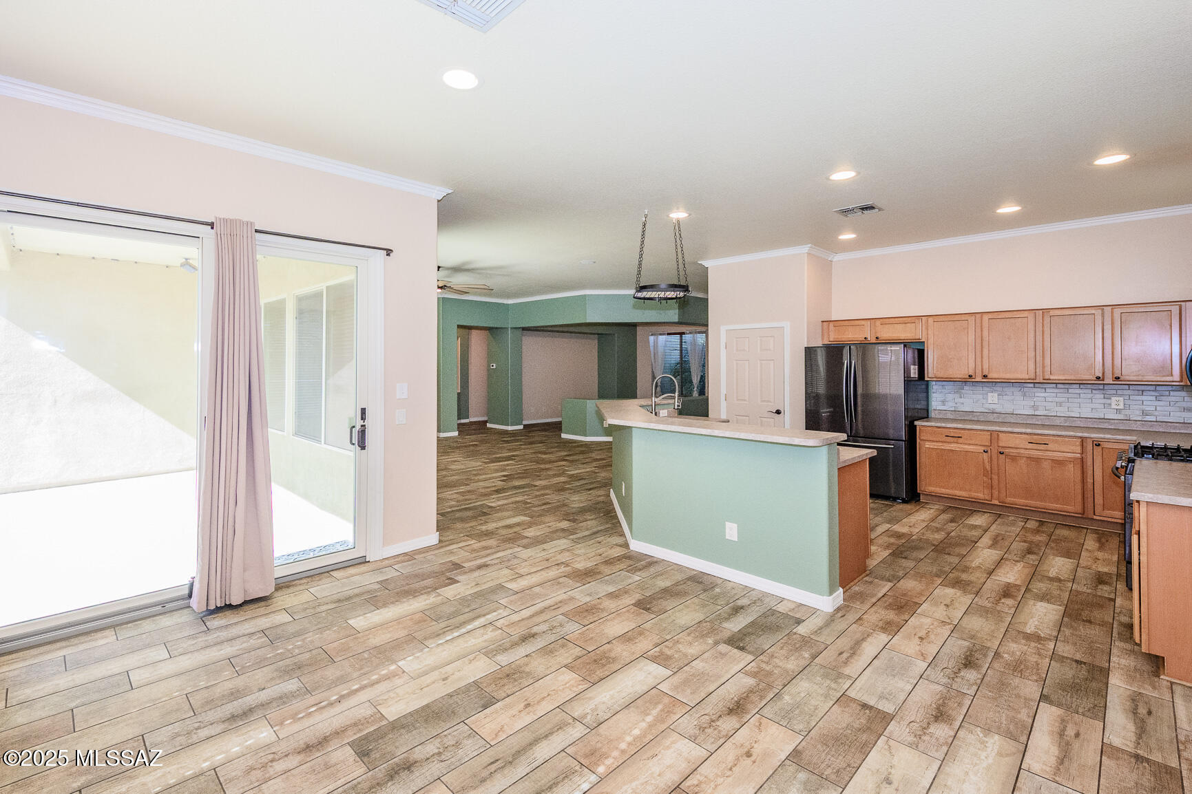 70 E Camino Tierra Montana