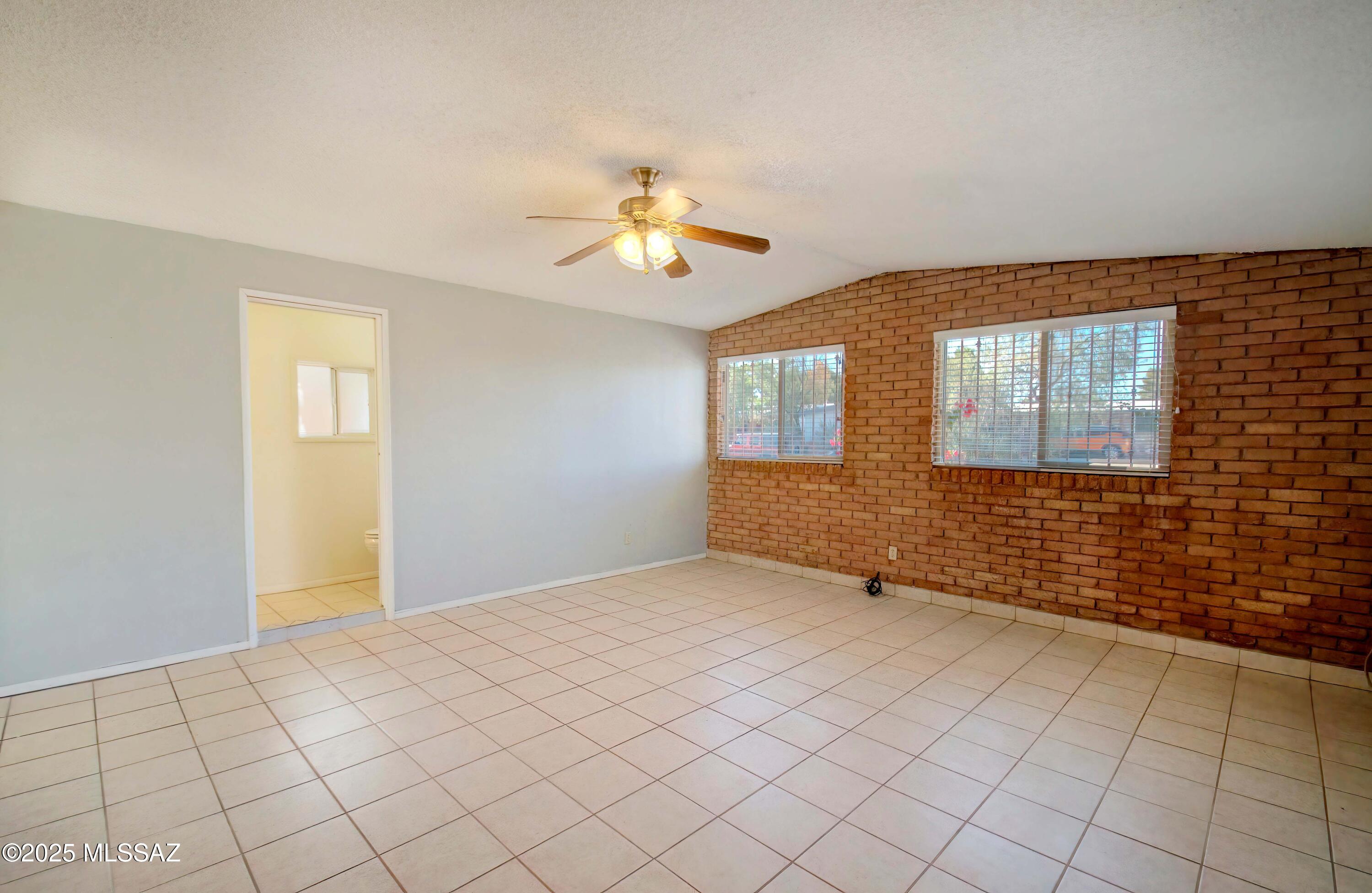 2219 S Pebble Beach Avenue