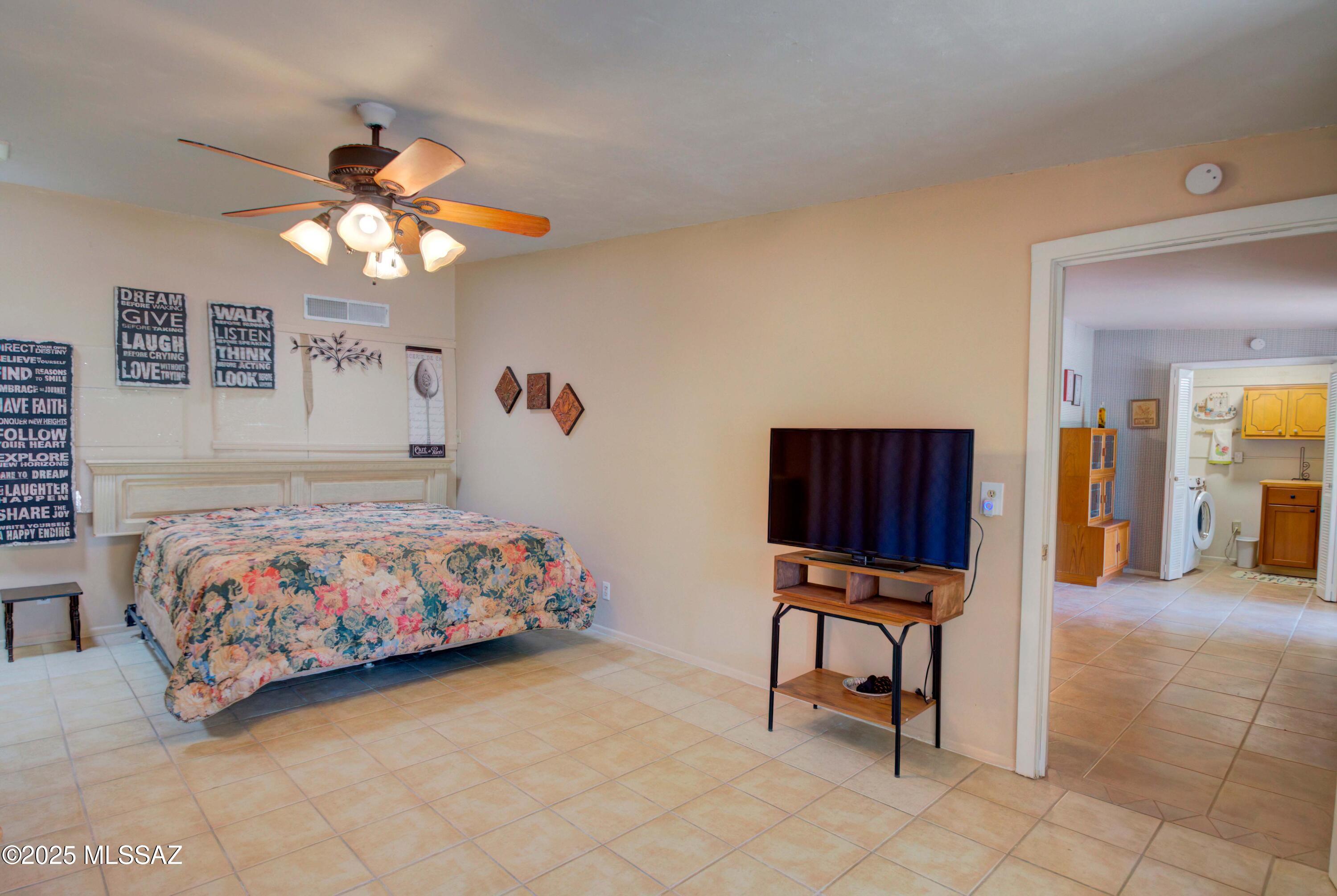 2219 S Pebble Beach Avenue