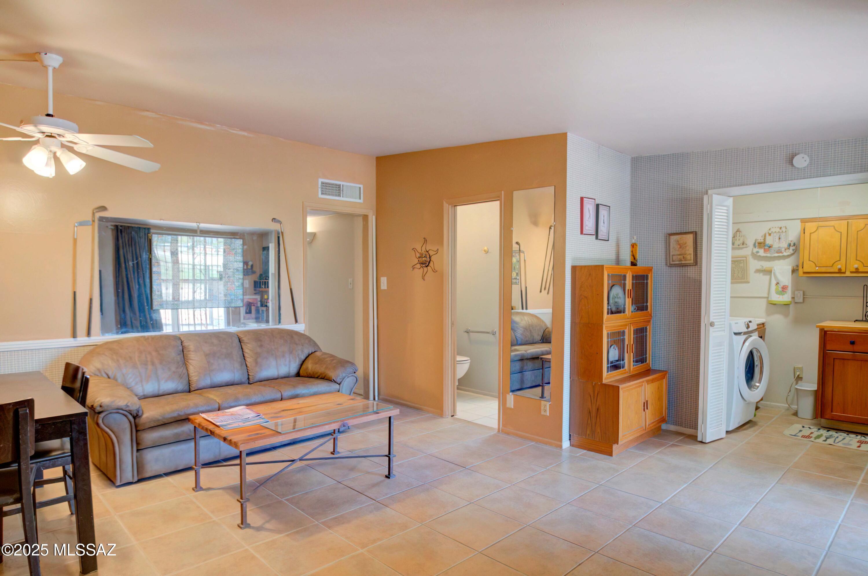 2219 S Pebble Beach Avenue