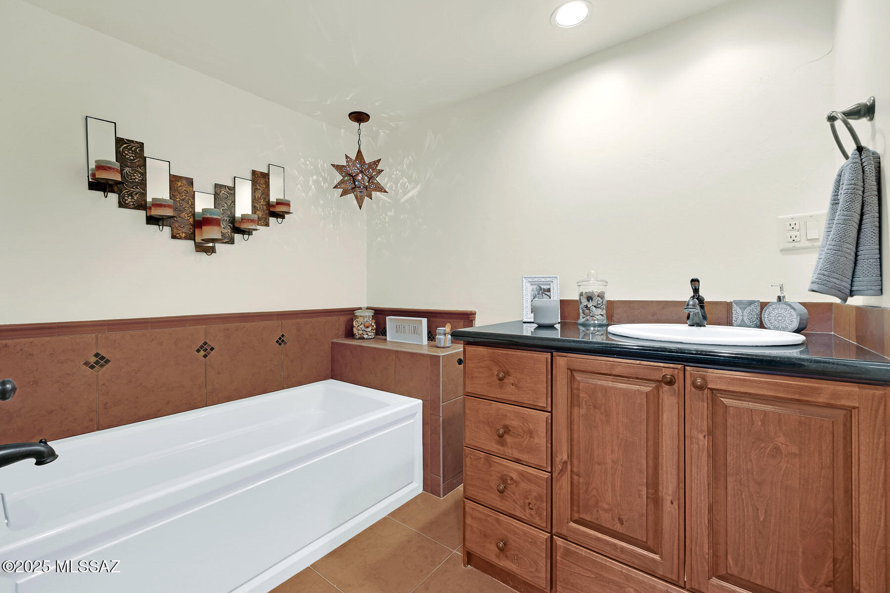 3021 N Sourdough Place